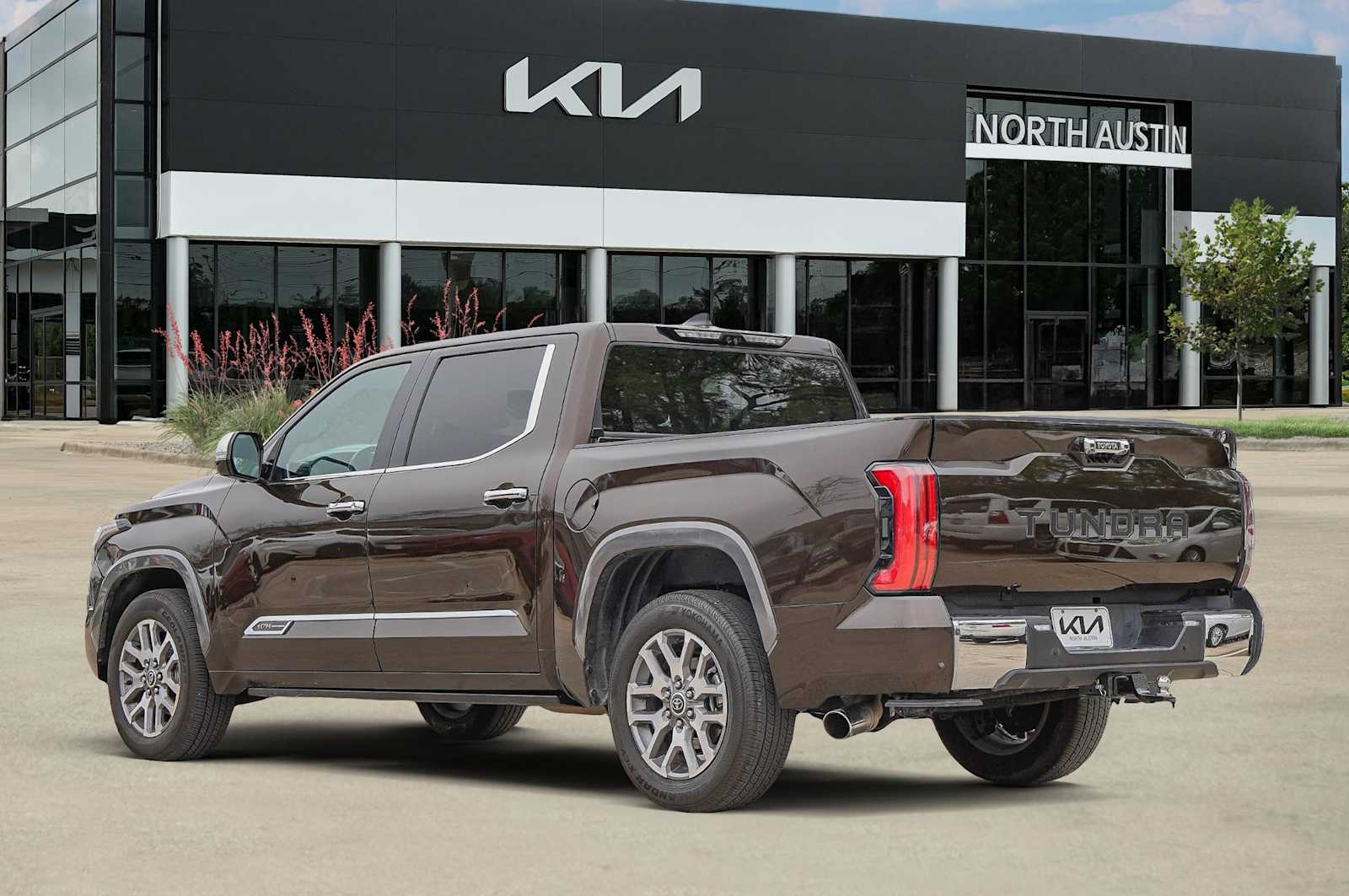 Thumbnail: 2023 Toyota Tundra - 5