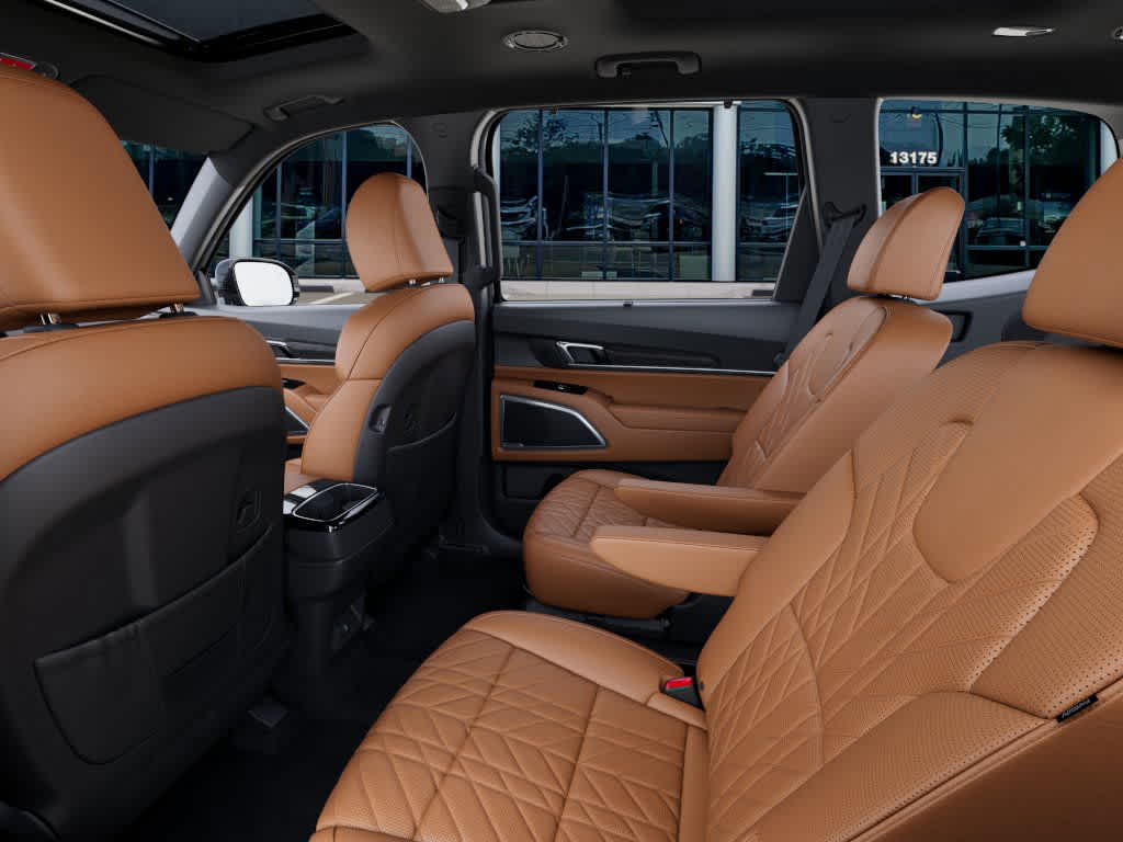 Thumbnail: 2025 Kia Telluride - 18