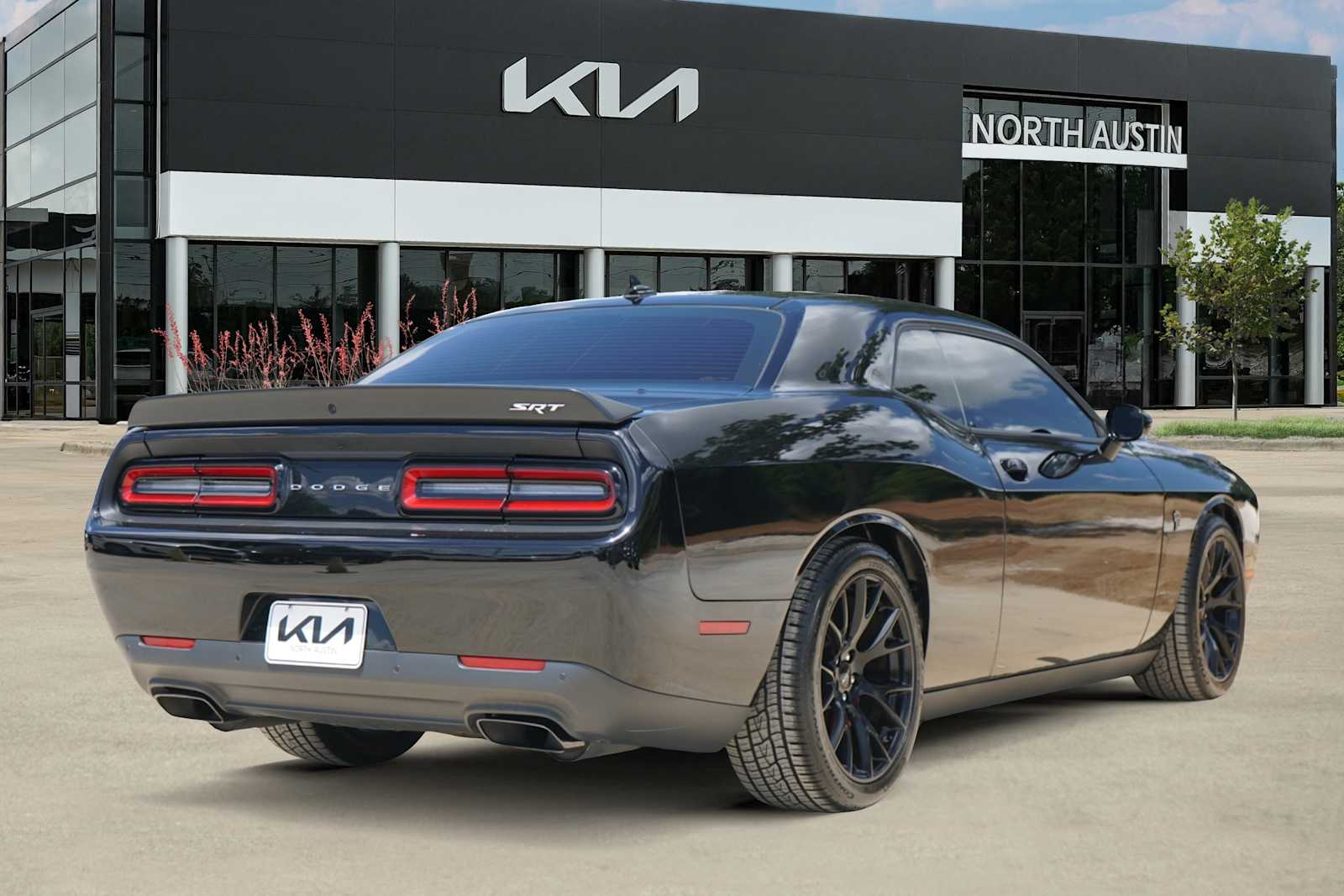 Thumbnail: 2016 Dodge Challenger - 4
