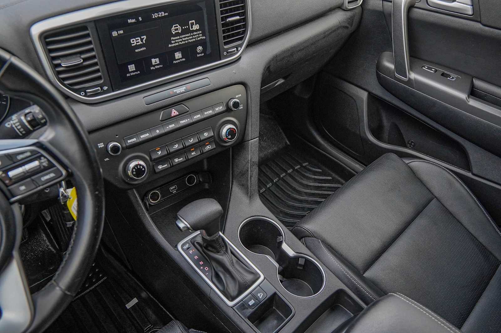 Thumbnail: 2021 Kia Sportage - 17