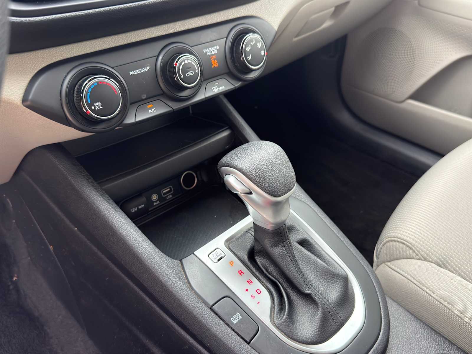 Thumbnail: 2021 Kia Forte - 12