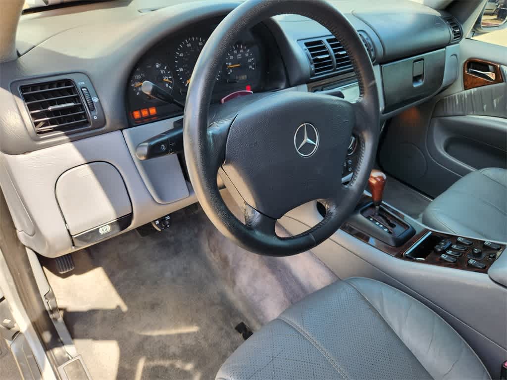 Thumbnail: 2001 Mercedes-Benz M-Class - 2