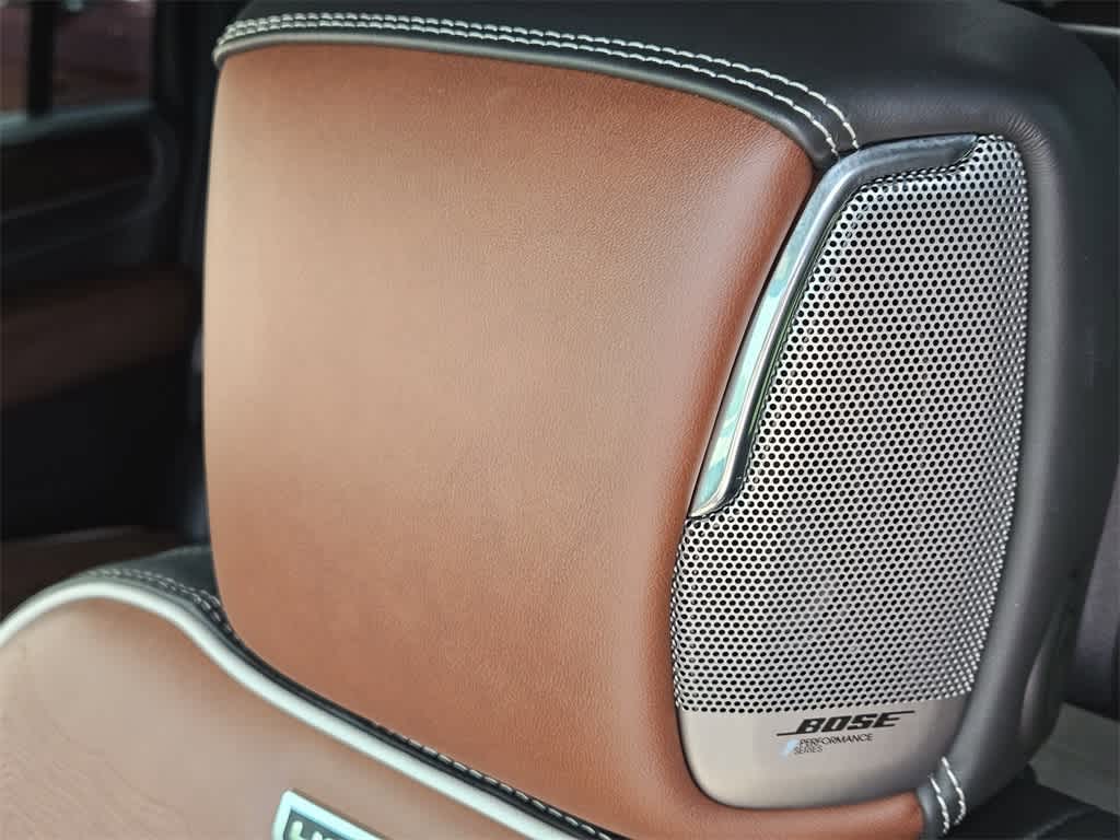 Thumbnail: 2023 GMC Yukon XL - 13