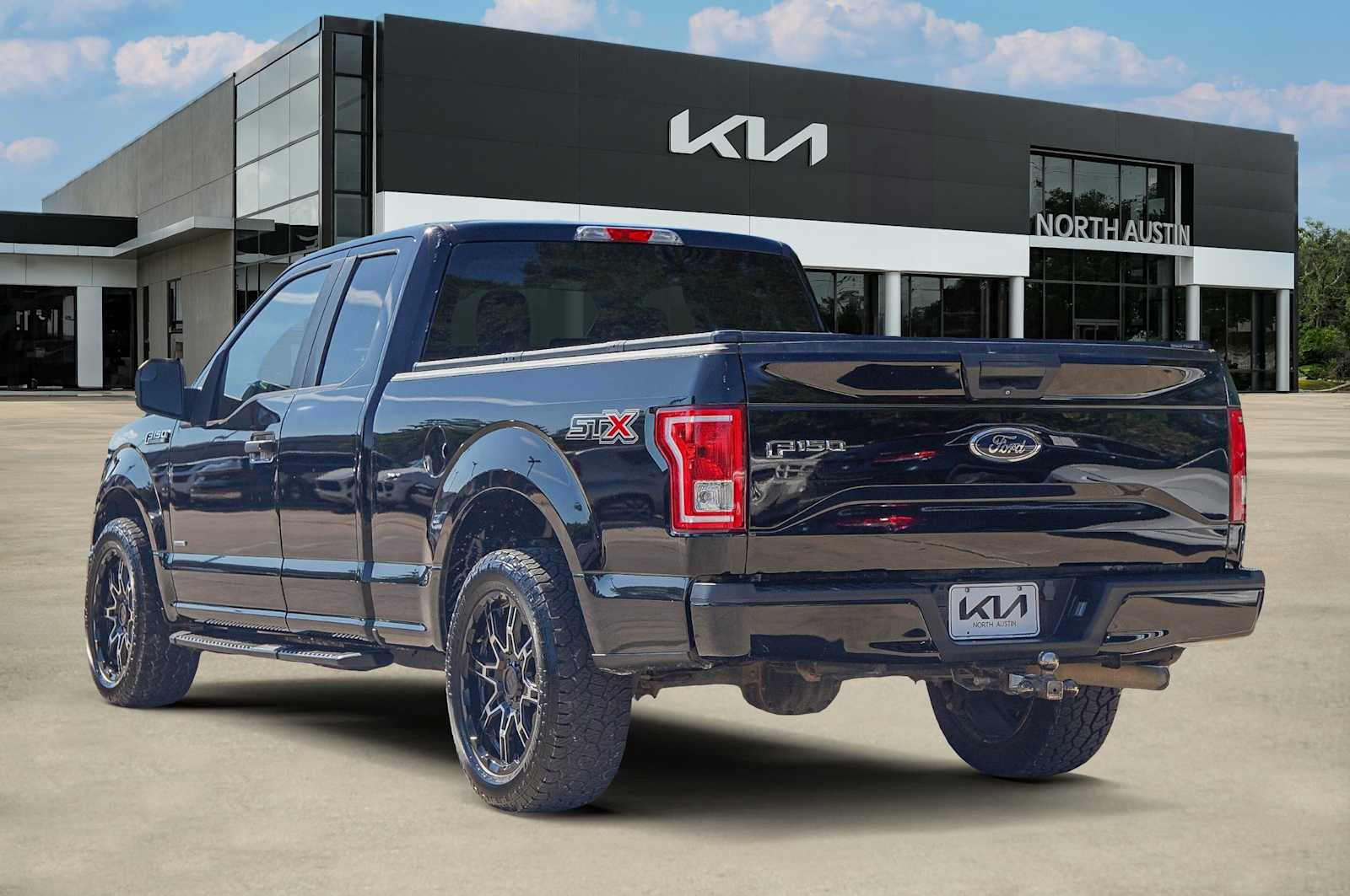 Thumbnail: 2017 Ford F-150 - 5