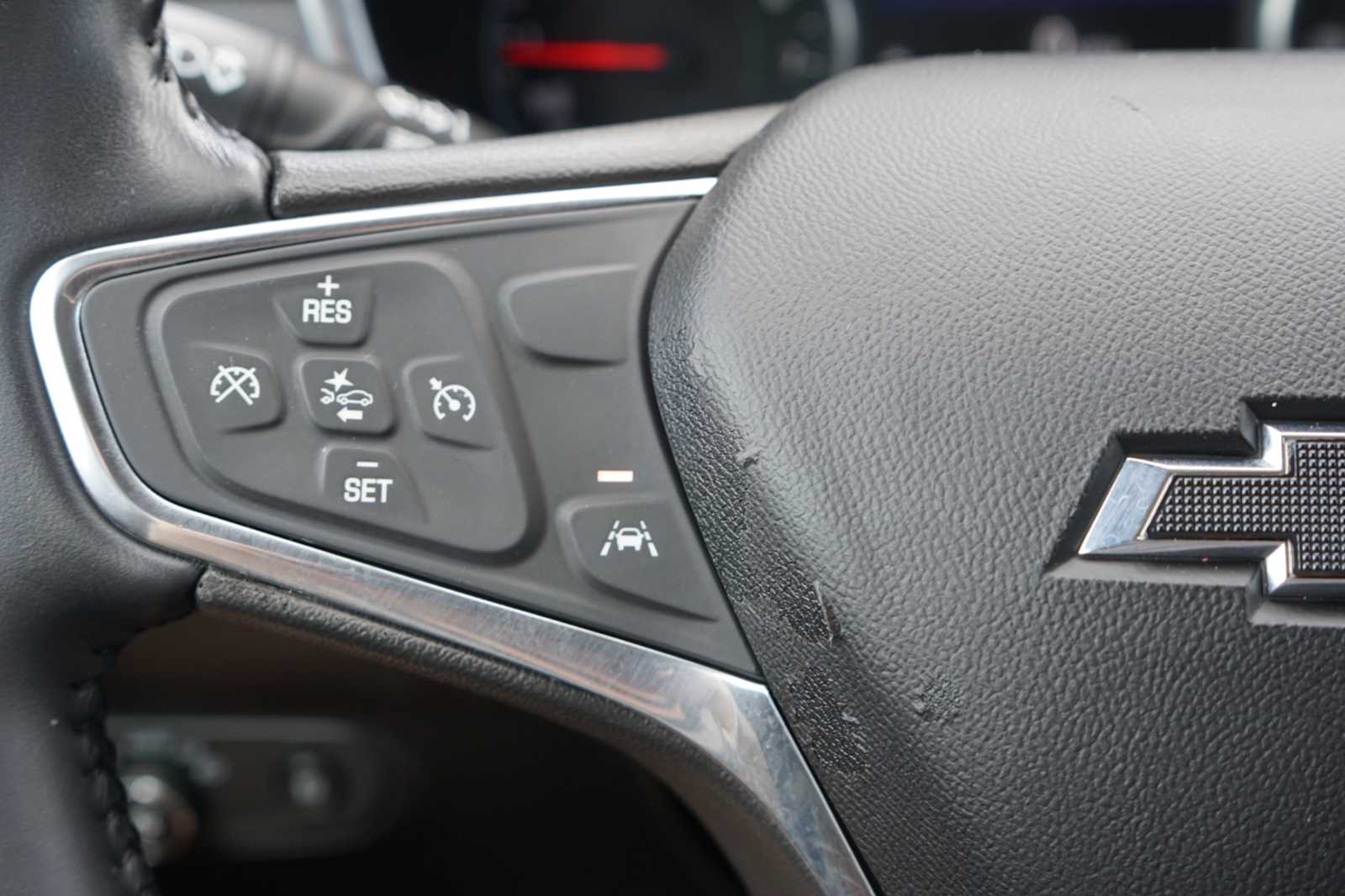 Thumbnail: 2020 Chevrolet Equinox - 15