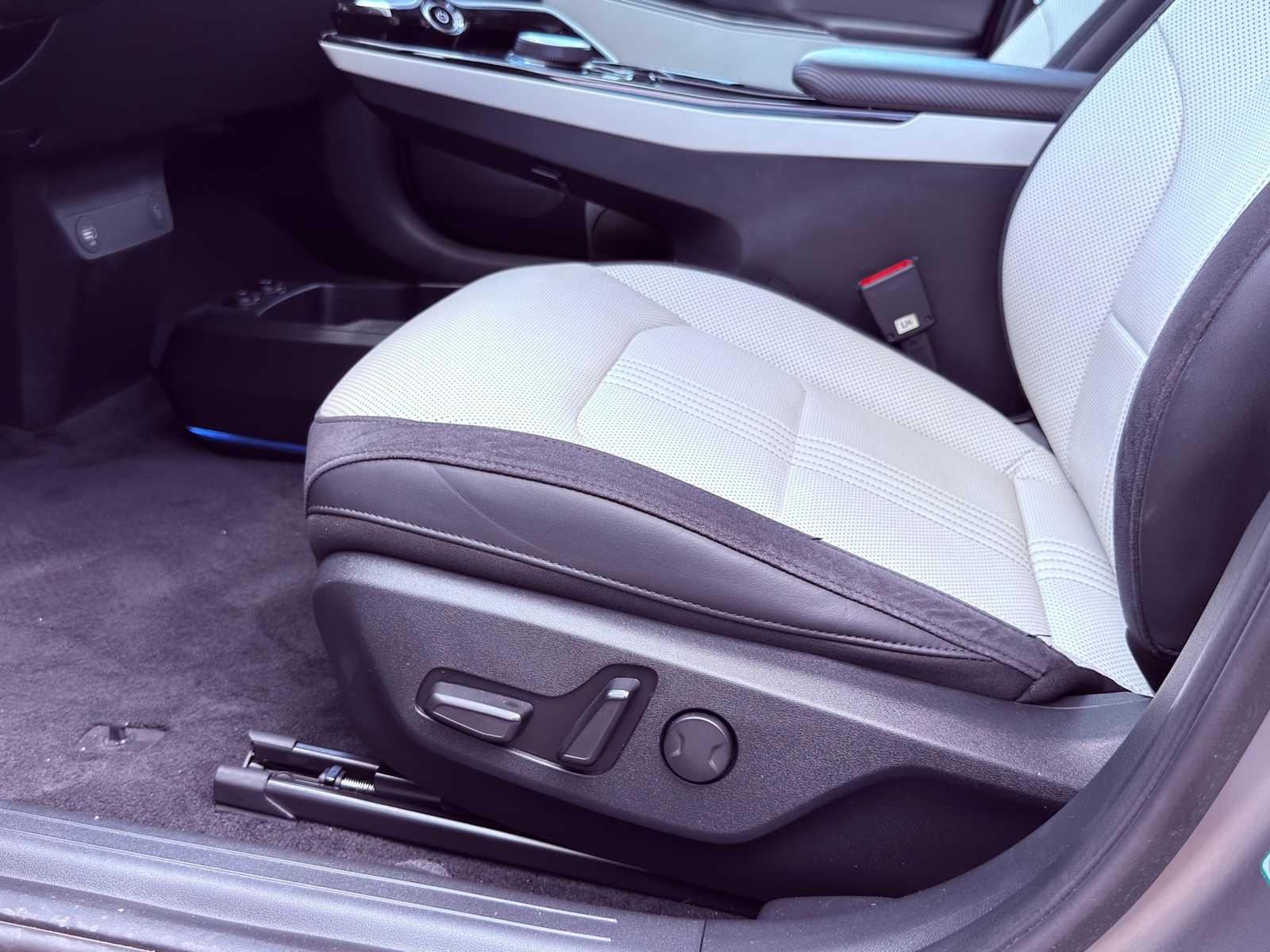 Thumbnail: 2024 Kia EV6 - 23