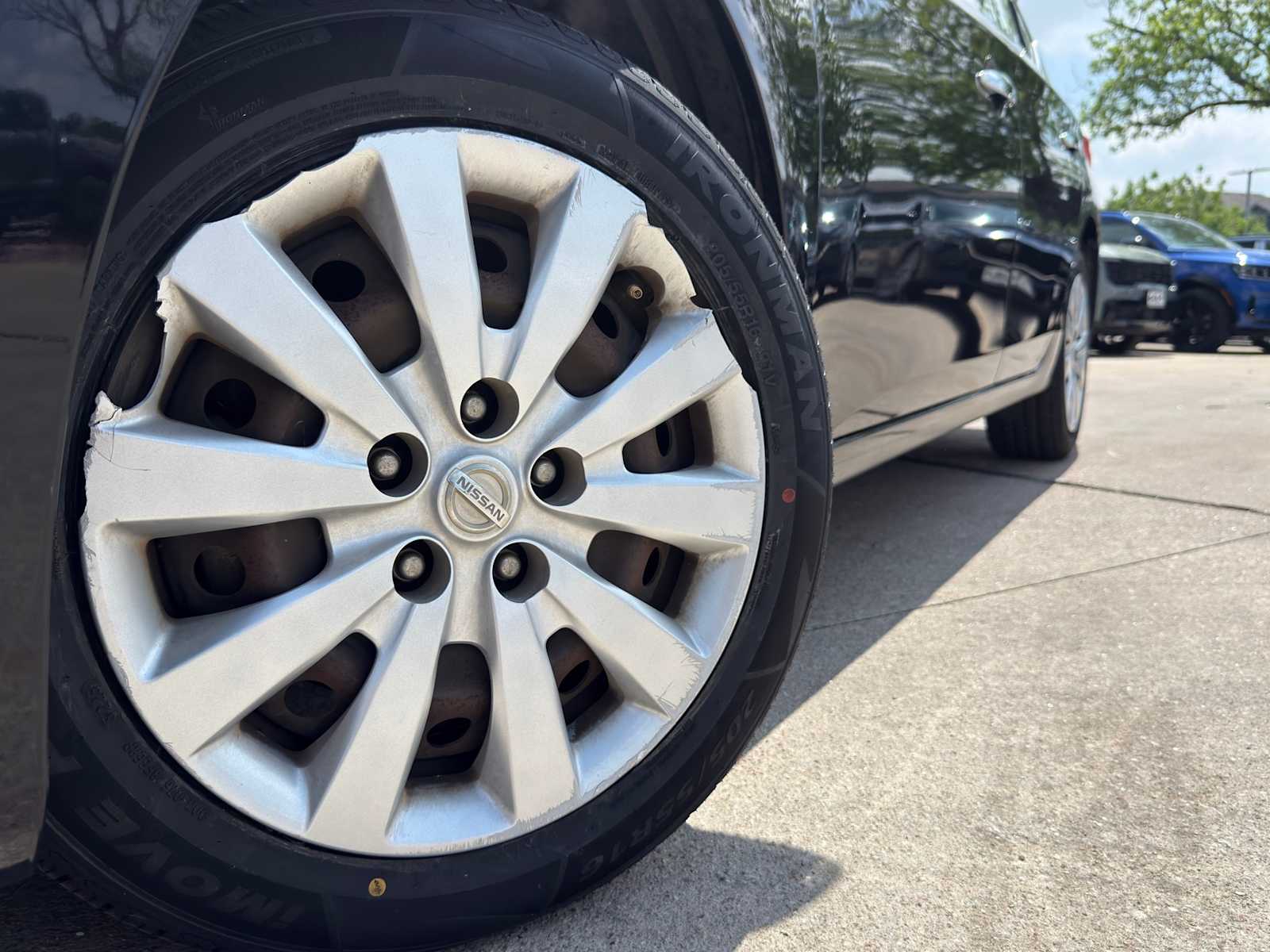 Thumbnail: 2017 Nissan Sentra - 2