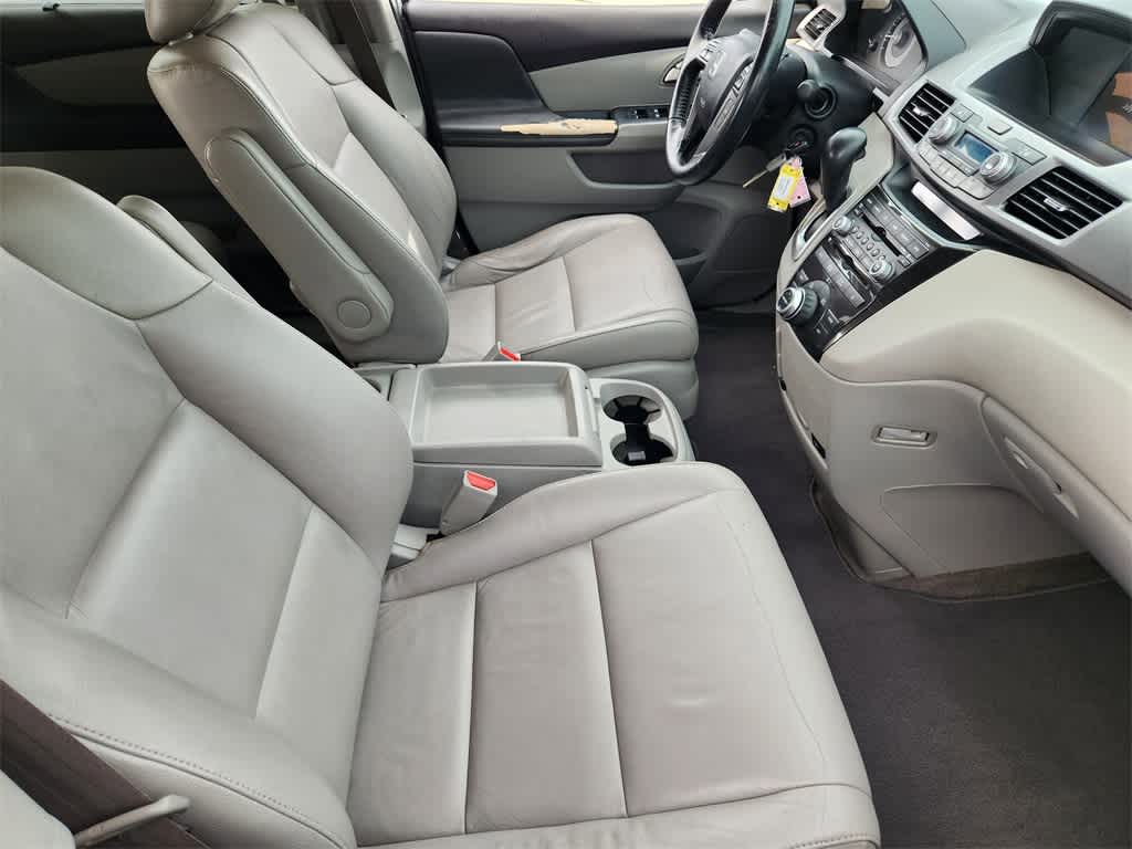 Thumbnail: 2013 Honda Odyssey - 14