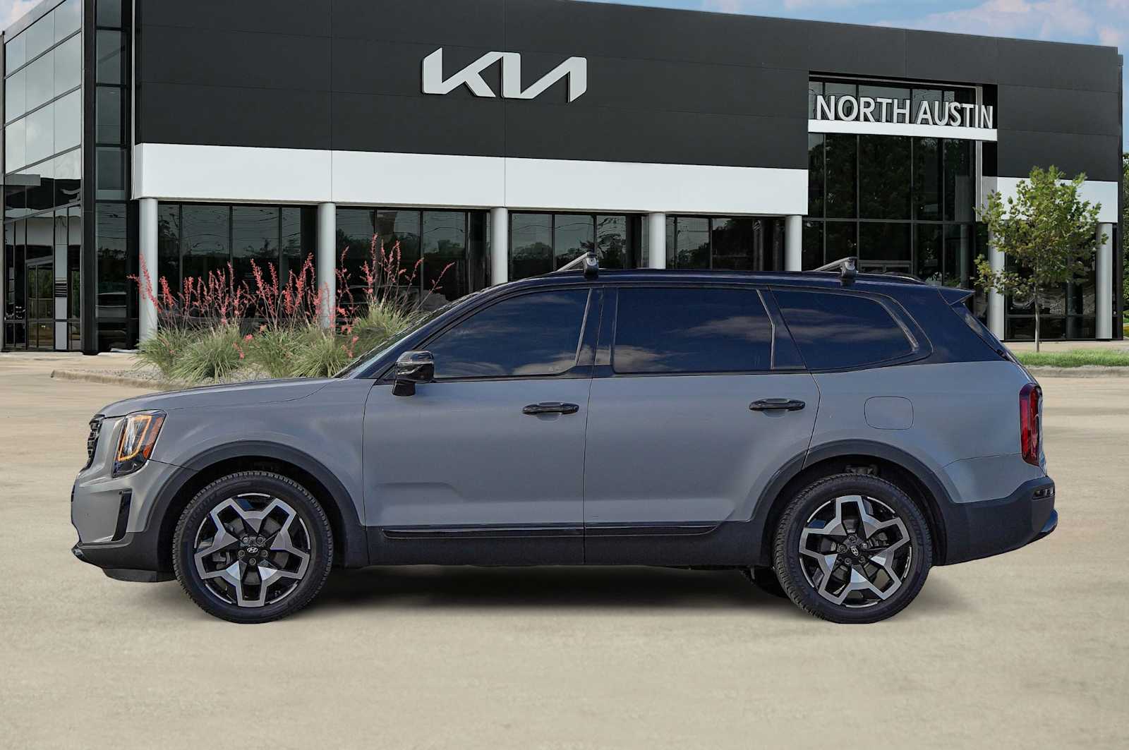 Thumbnail: 2022 Kia Telluride - 4