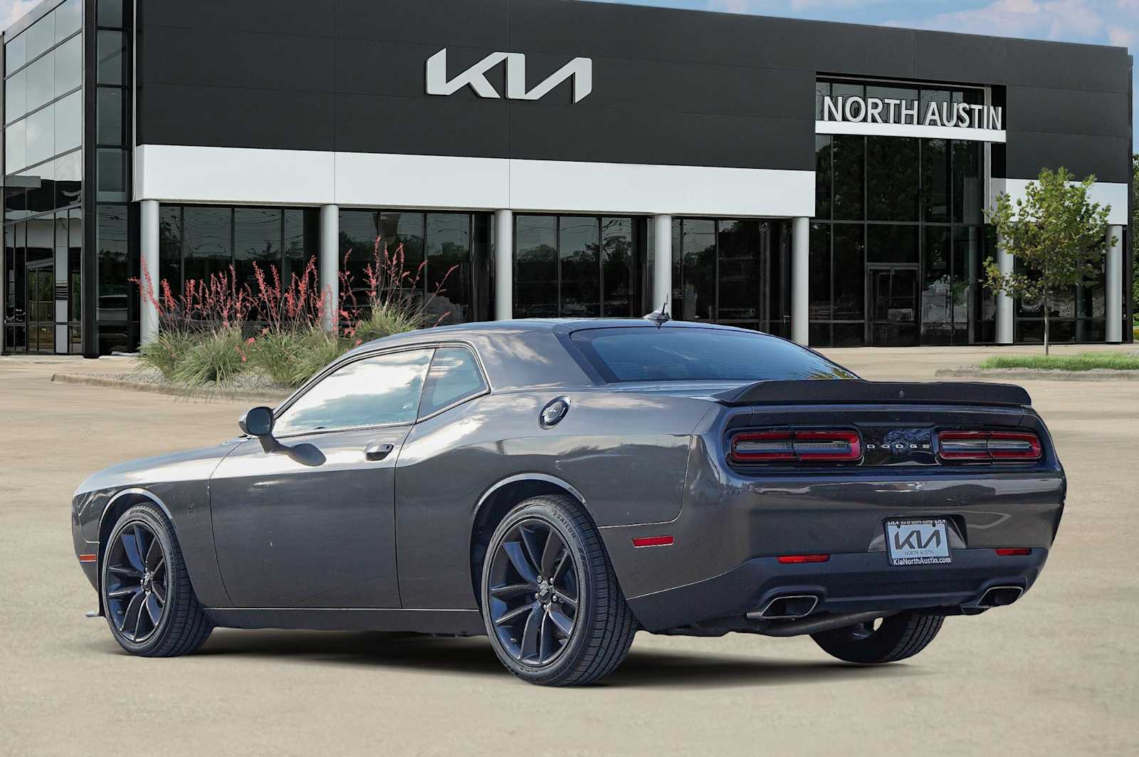 Thumbnail: 2019 Dodge Challenger - 5