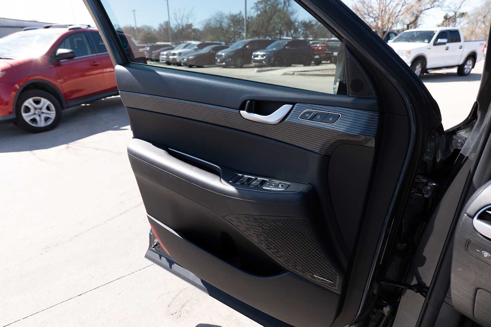 Thumbnail: 2023 Hyundai Palisade - 19