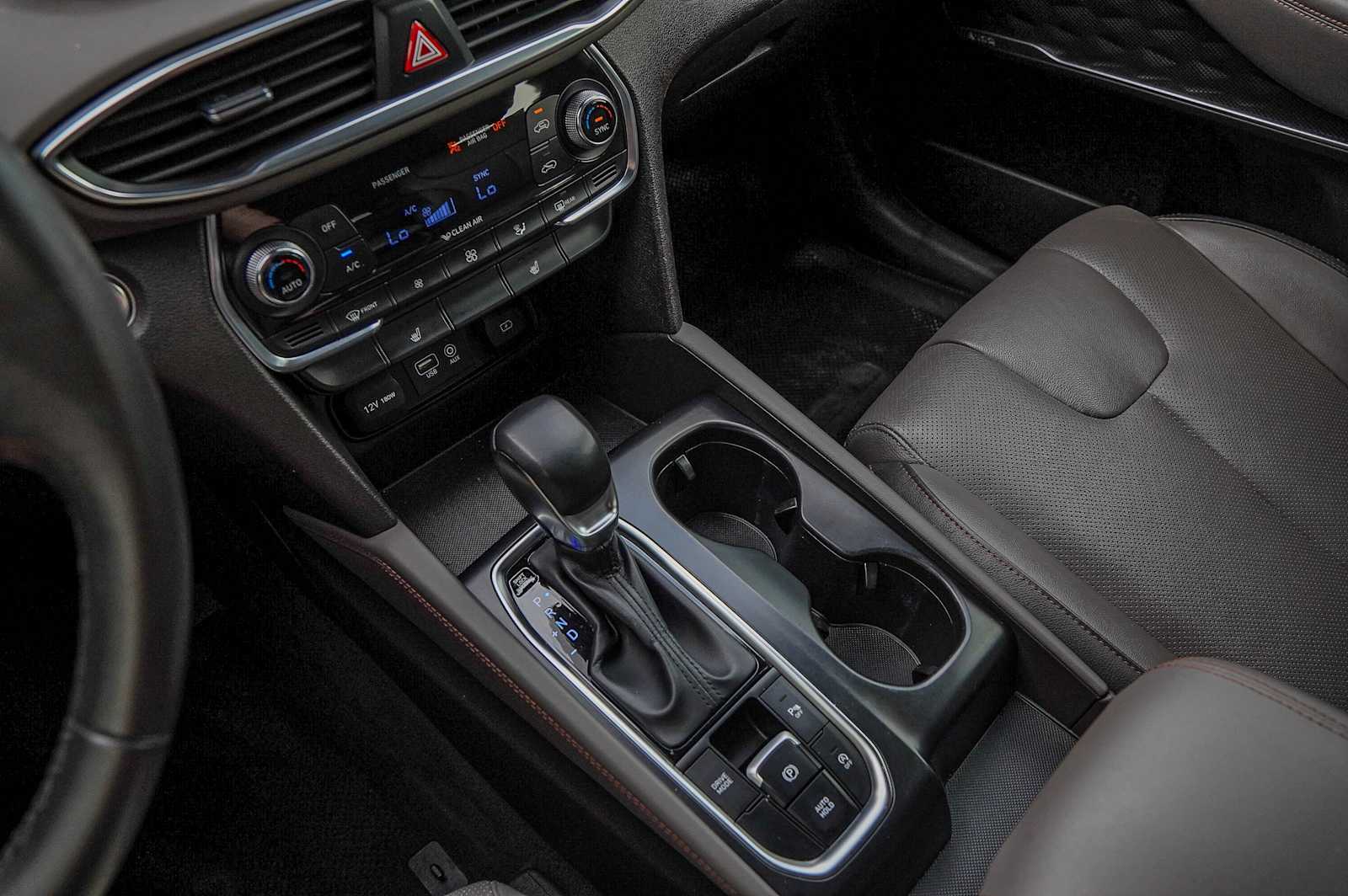 Thumbnail: 2019 Hyundai Santa Fe - 18