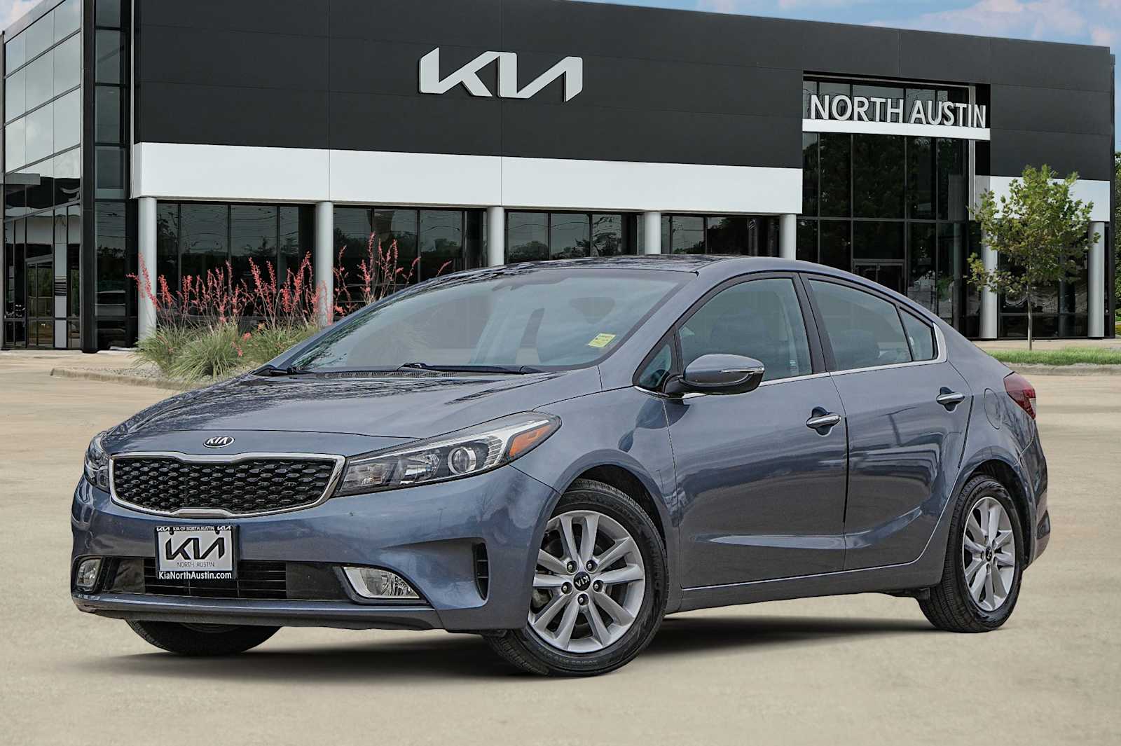 Thumbnail: 2017 Kia Forte - 1