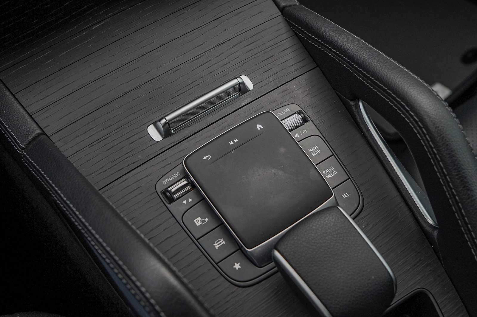 Thumbnail: 2024 Mercedes-Benz GLE - 20