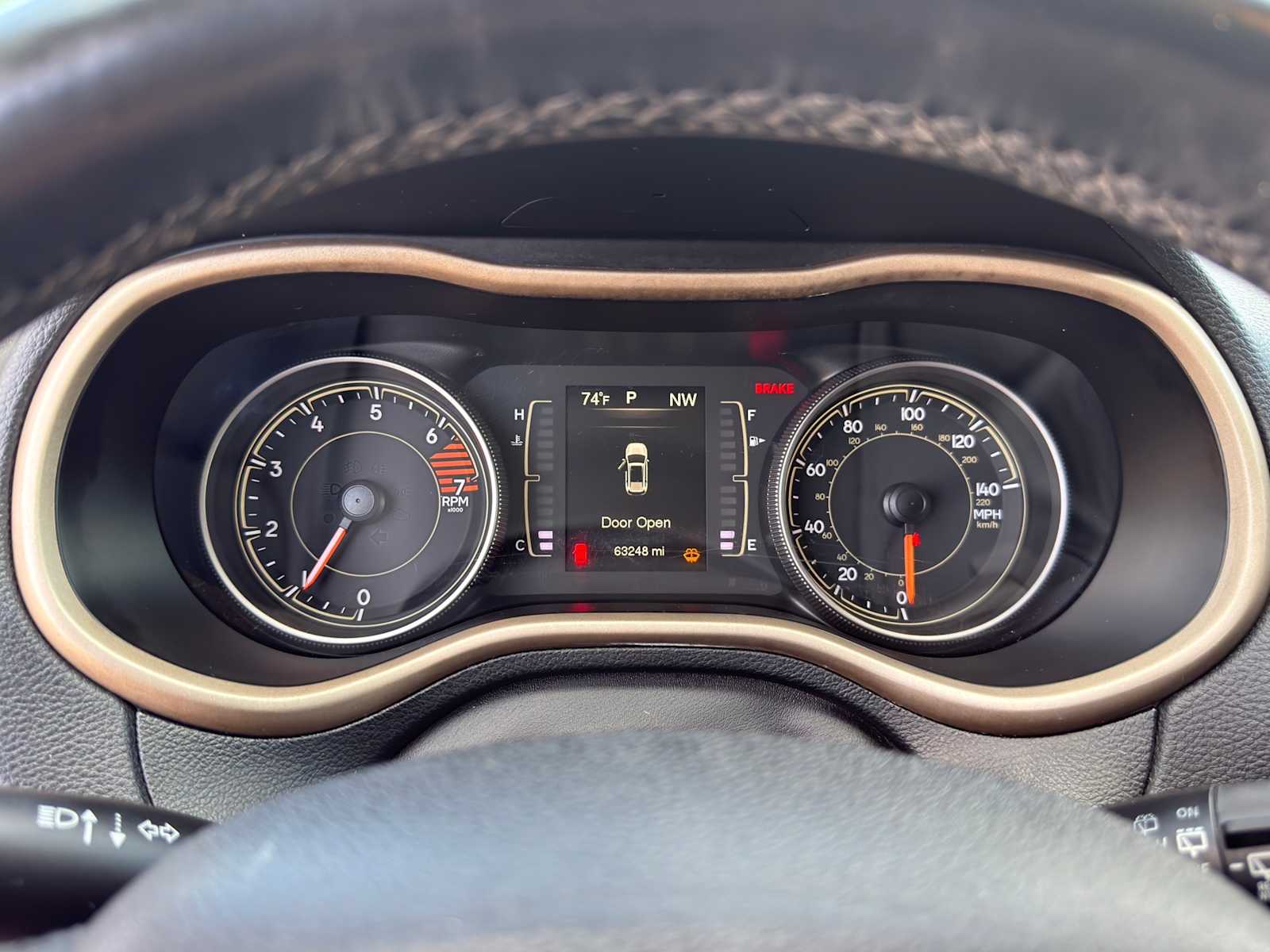 Thumbnail: 2018 Jeep Cherokee - 18