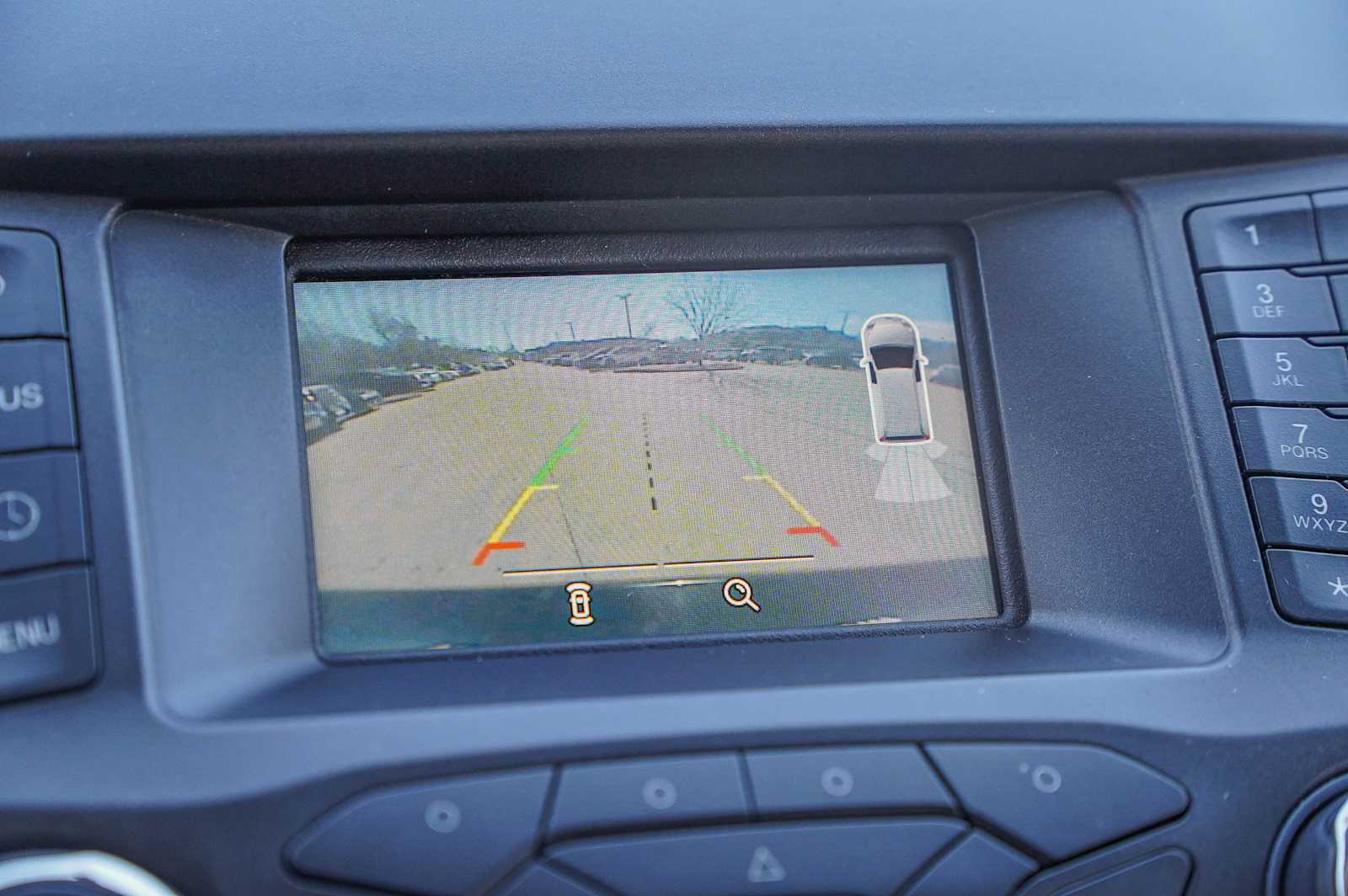 Thumbnail: 2017 Ford Edge - 15