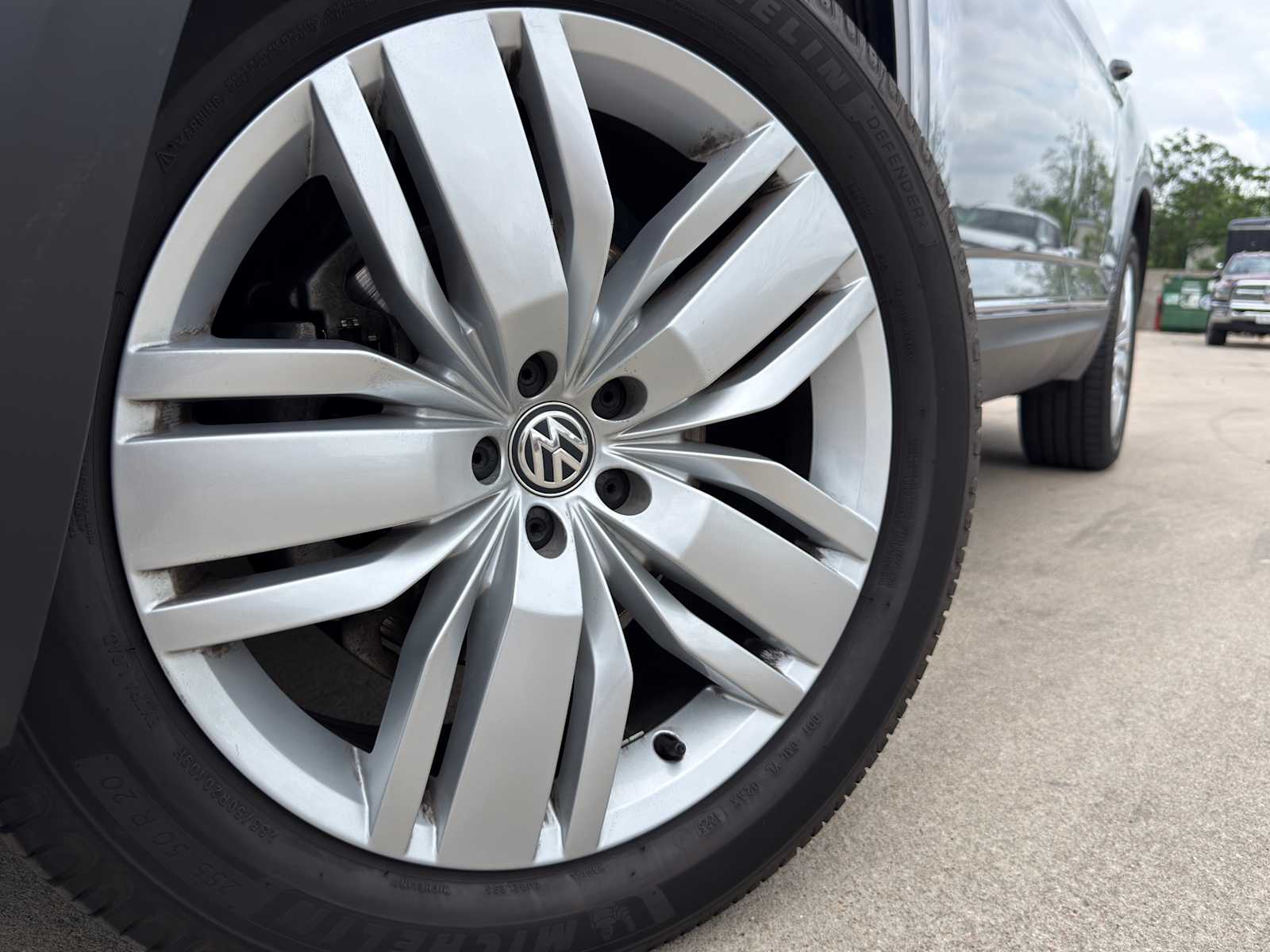 Thumbnail: 2019 Volkswagen Atlas - 2