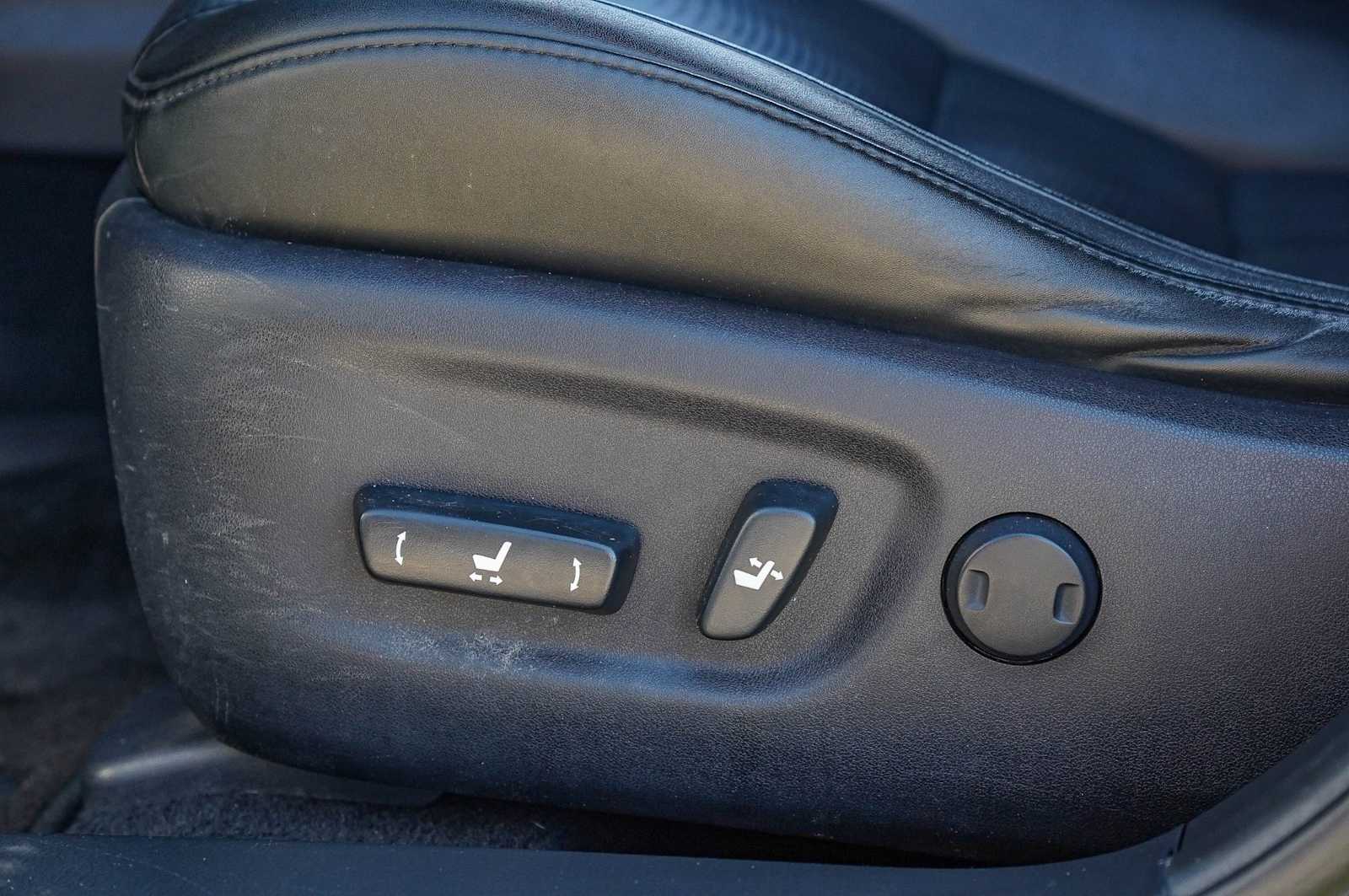 Thumbnail: 2013 Lexus CT - 25