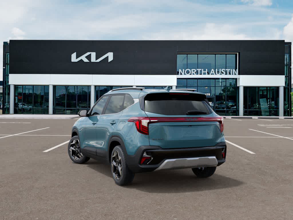 2025 Kia Seltos EX 4