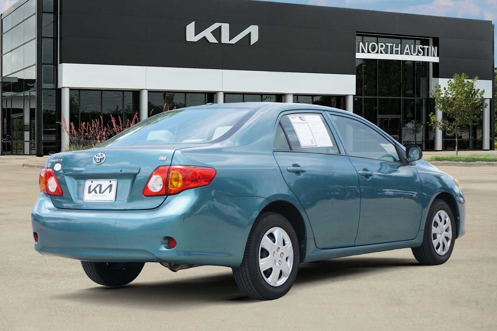 Thumbnail: 2010 Toyota Corolla - 5