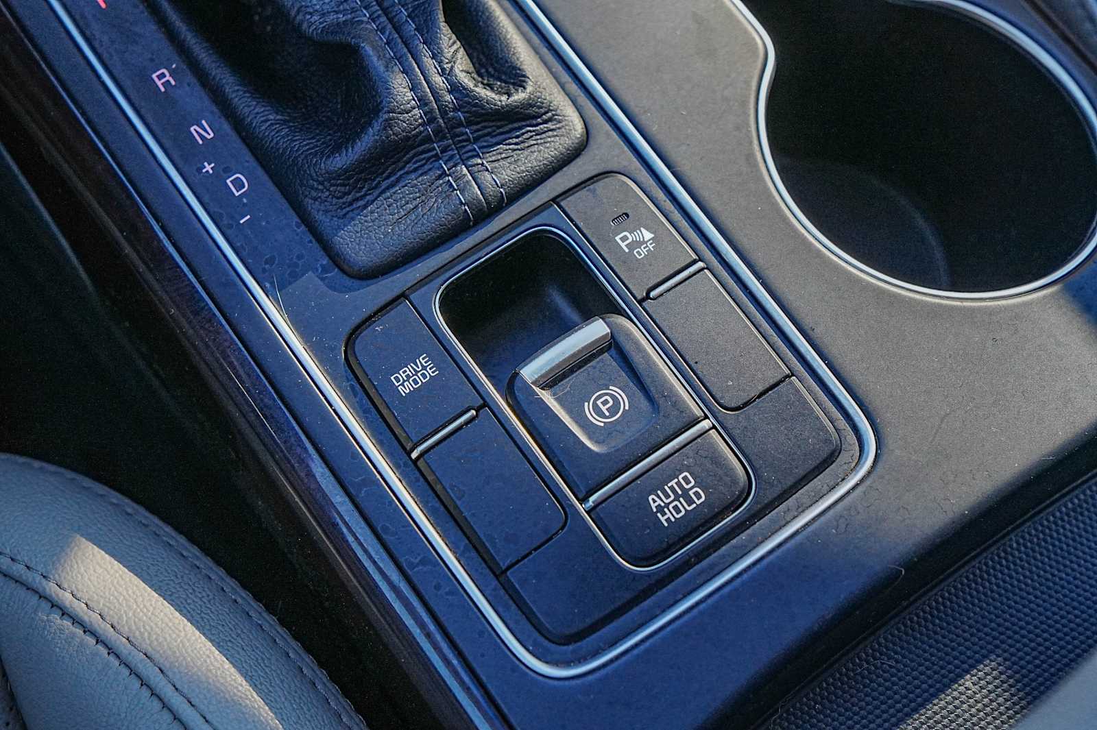 Thumbnail: 2018 Kia Sorento - 21