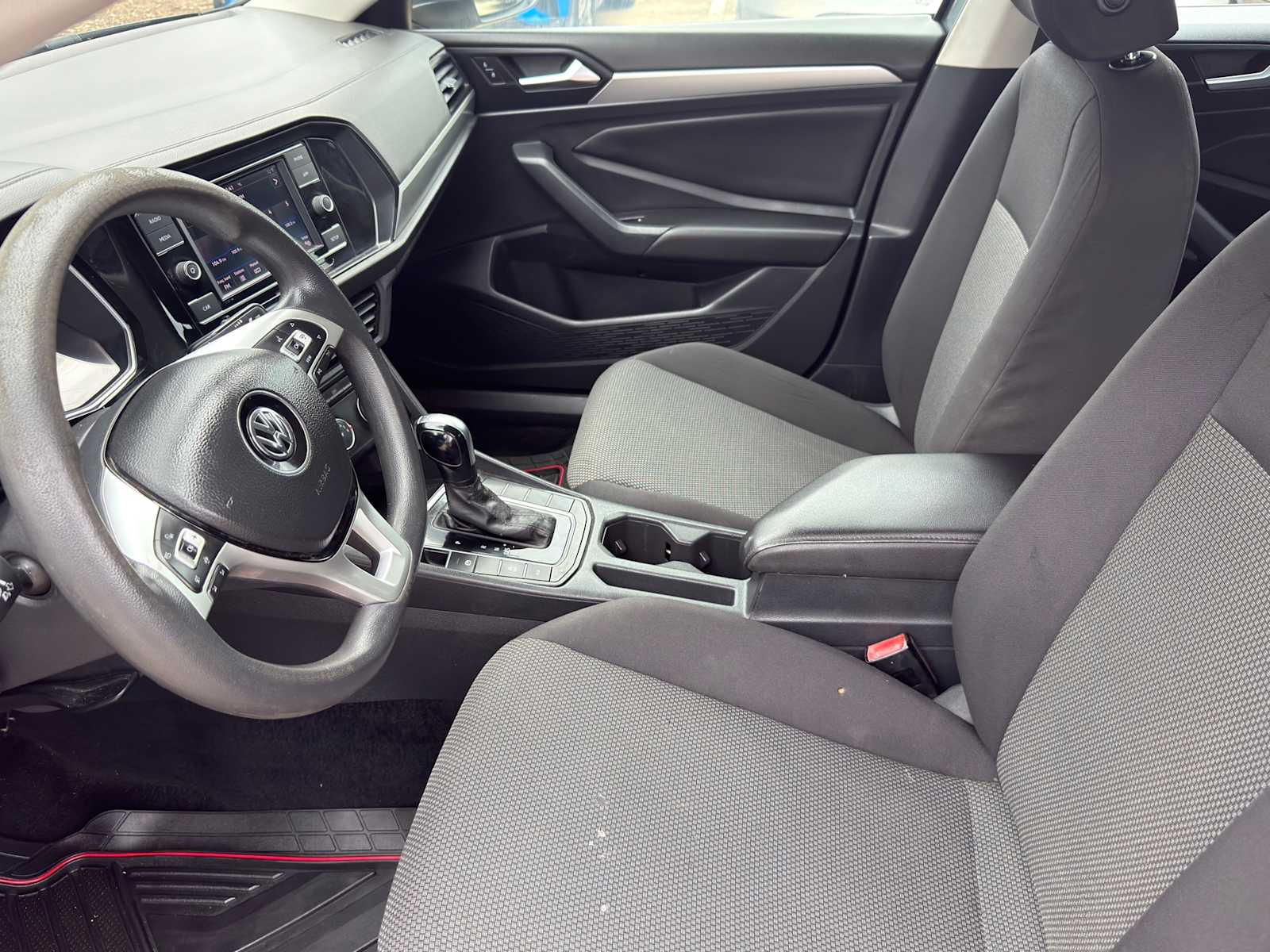 Thumbnail: 2019 Volkswagen Jetta - 8