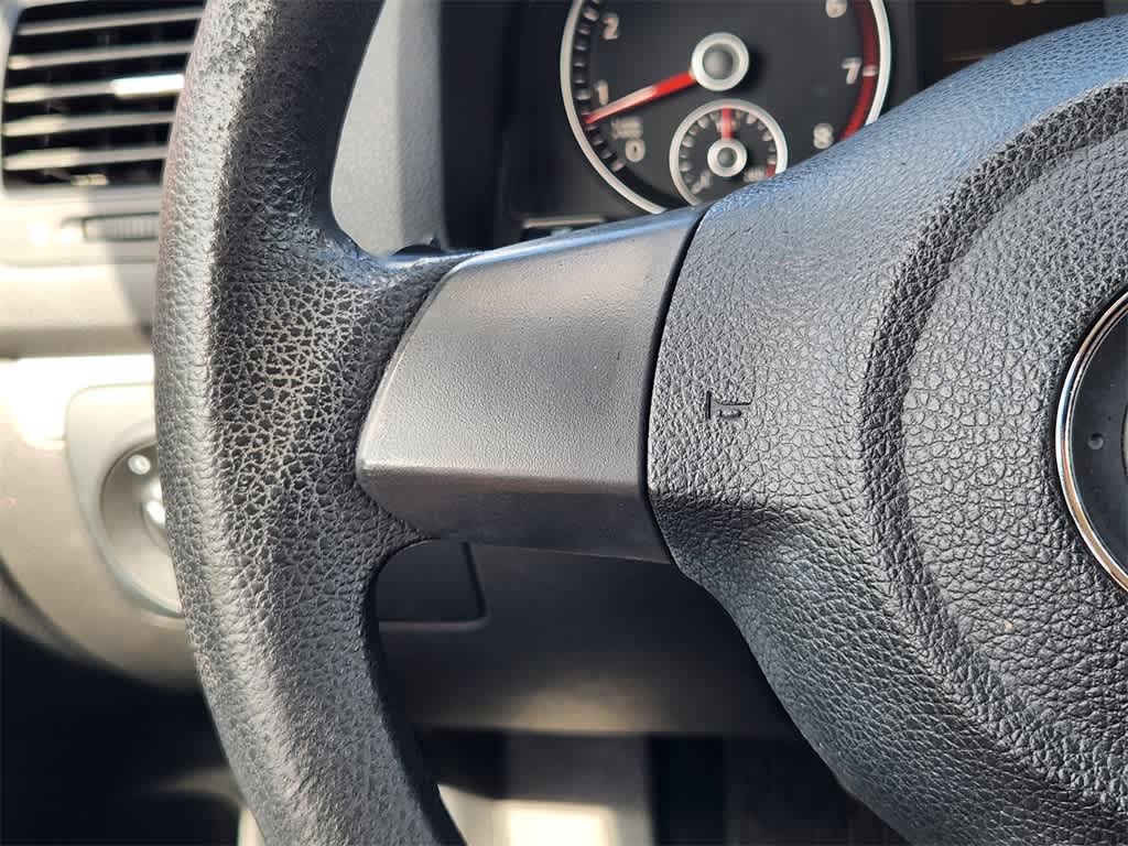 Thumbnail: 2010 Volkswagen Jetta - 27