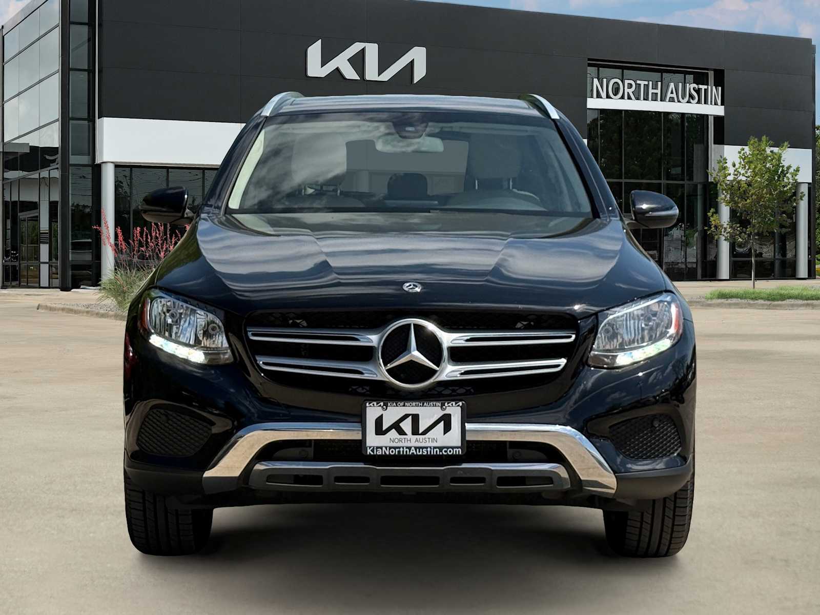 Thumbnail: 2018 Mercedes-Benz GLC - 3