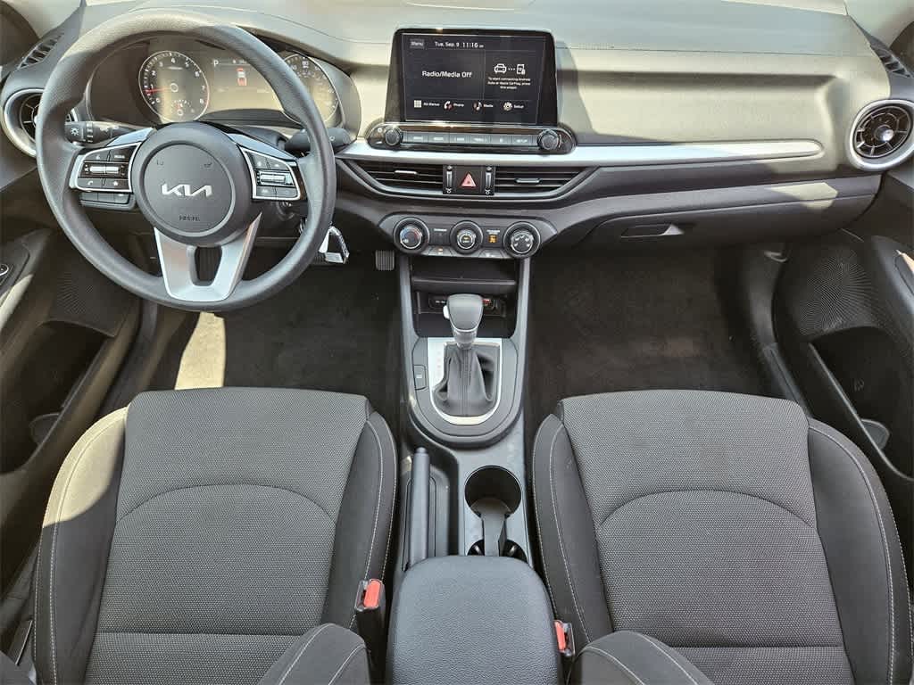 Thumbnail: 2024 Kia Forte - 23