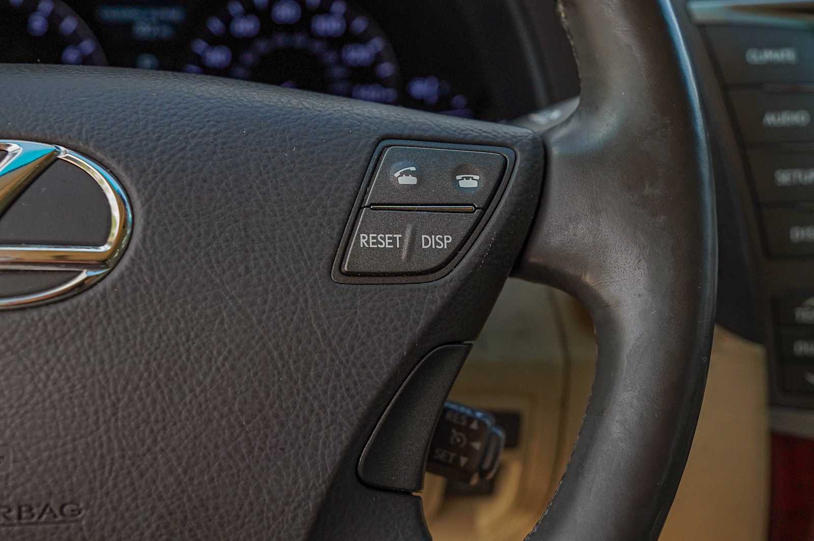 Thumbnail: 2012 Lexus LS - 14