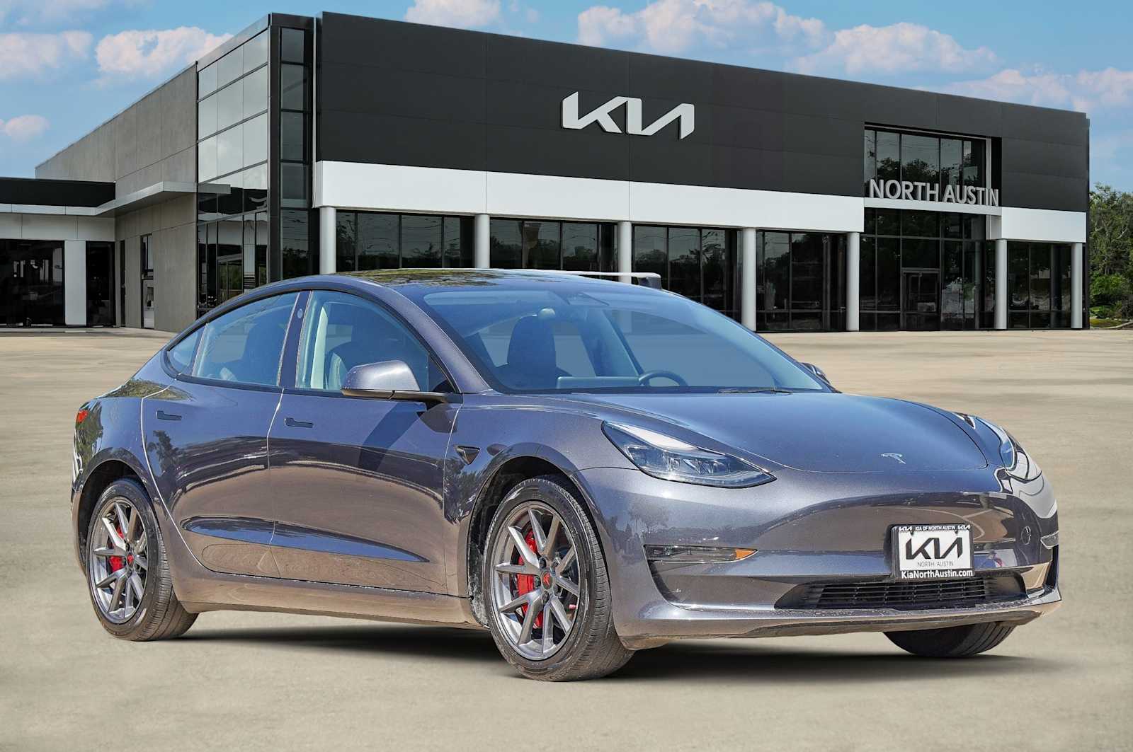 Thumbnail: 2023 Tesla Model 3 - 8