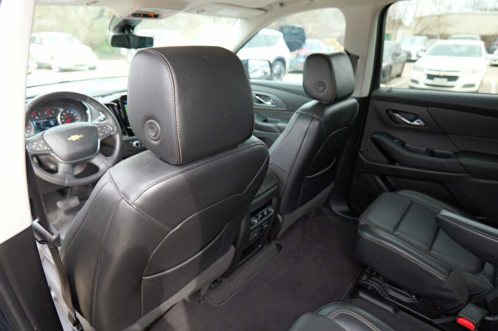 Thumbnail: 2018 Chevrolet Traverse - 23