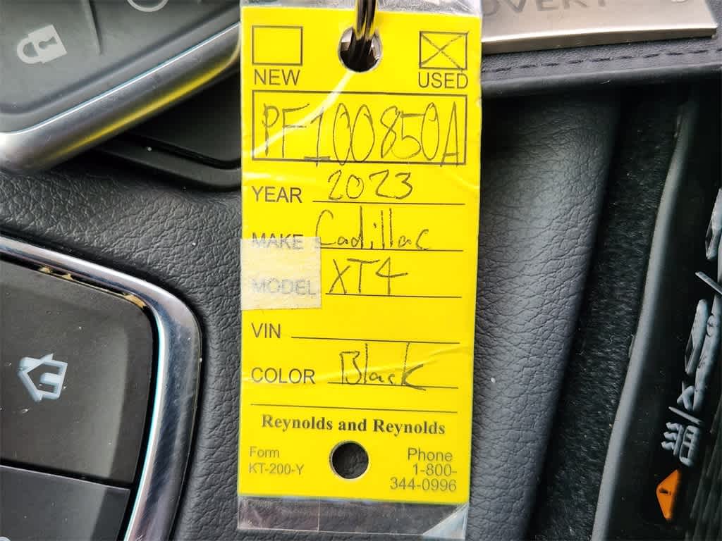 Thumbnail: 2023 Cadillac XT4 - 35