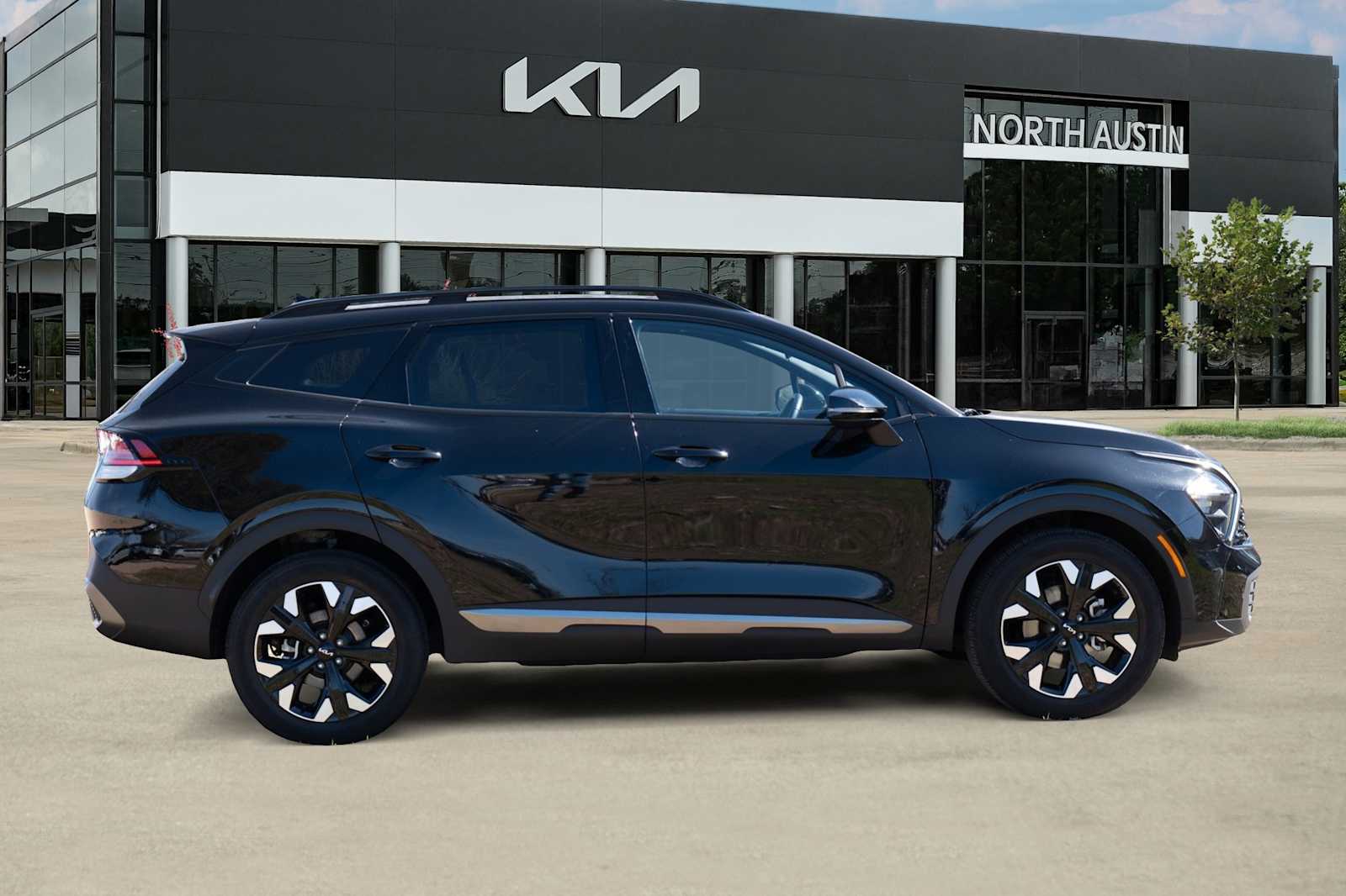 Thumbnail: 2023 Kia Sportage - 7