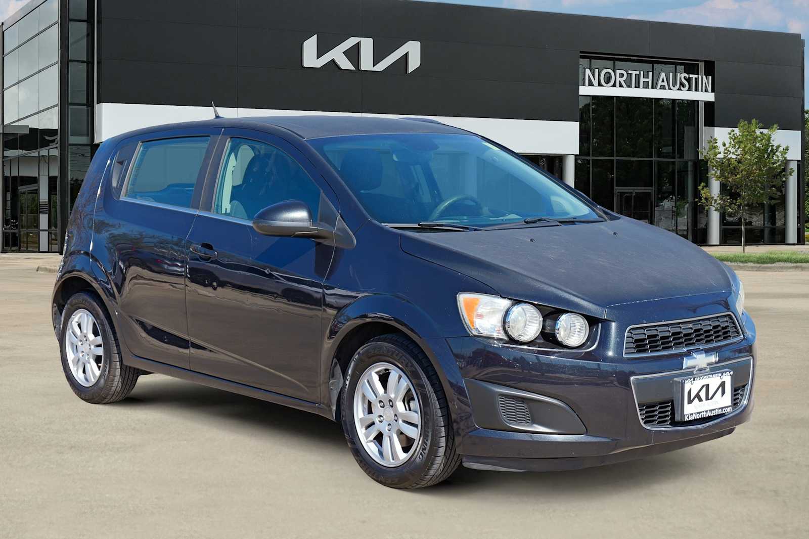 Thumbnail: 2013 Chevrolet Sonic - 8
