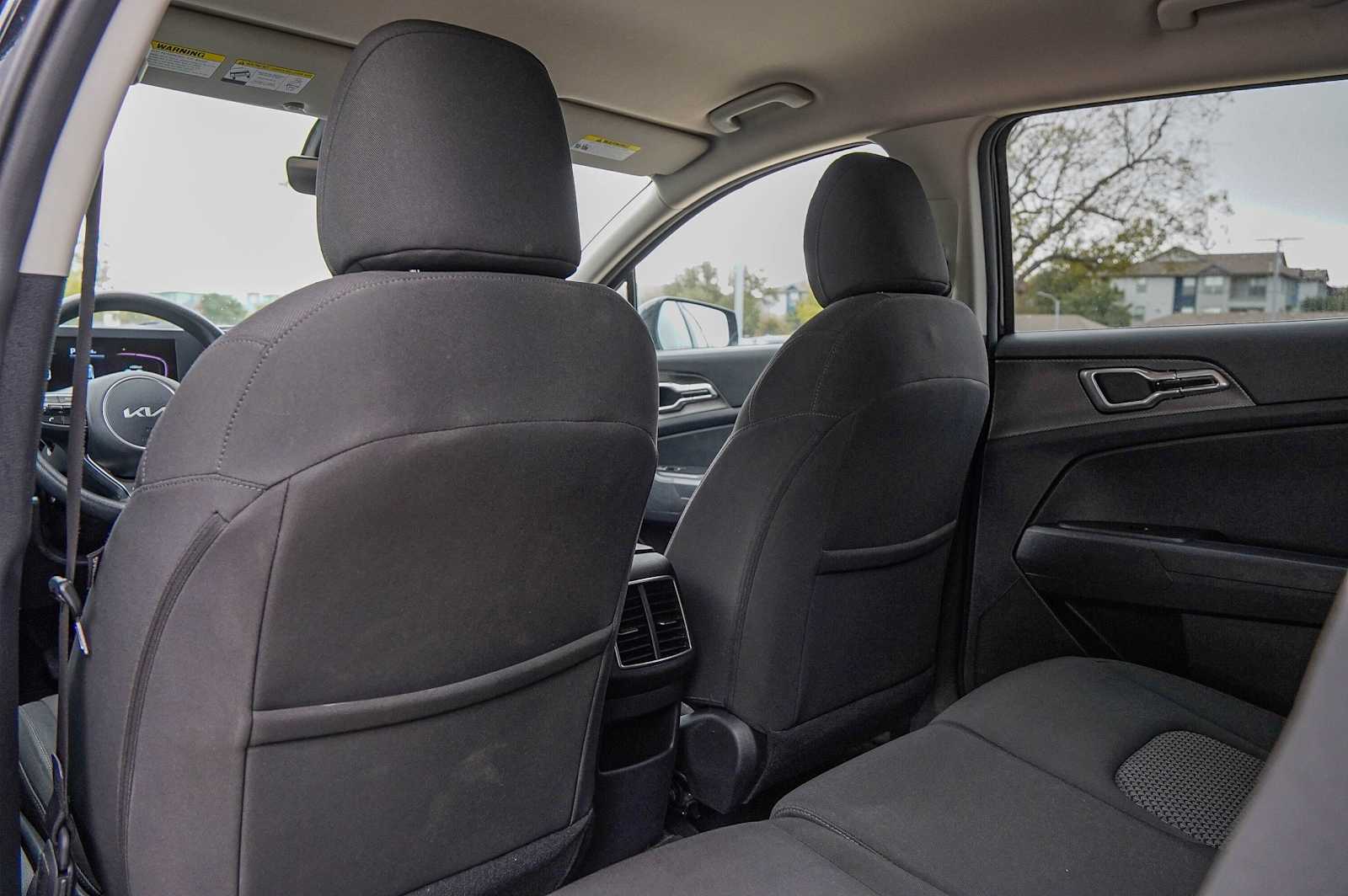 Thumbnail: 2023 Kia Sportage - 28