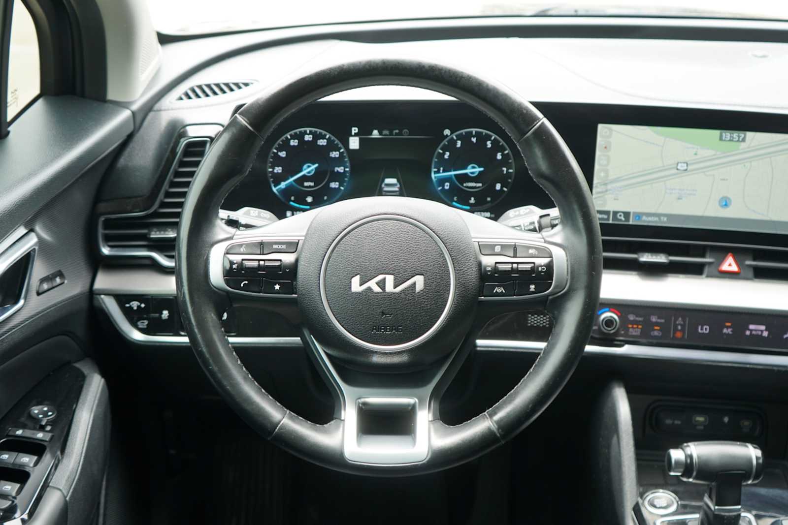 Thumbnail: 2023 Kia Sportage - 24