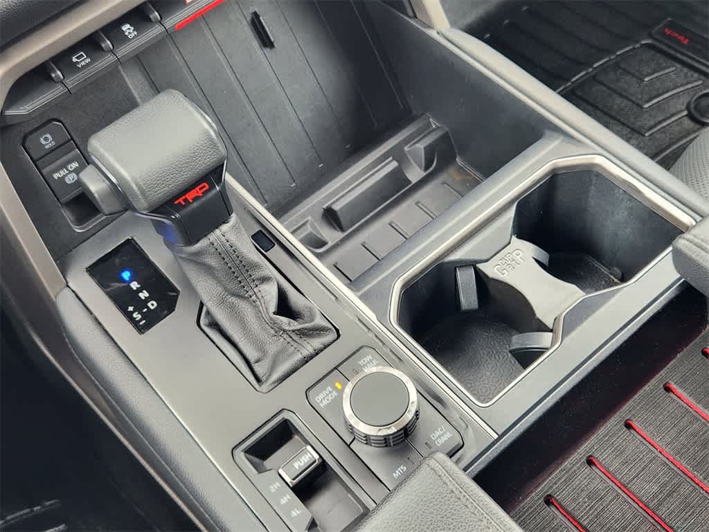 Thumbnail: 2022 Toyota Tundra - 20