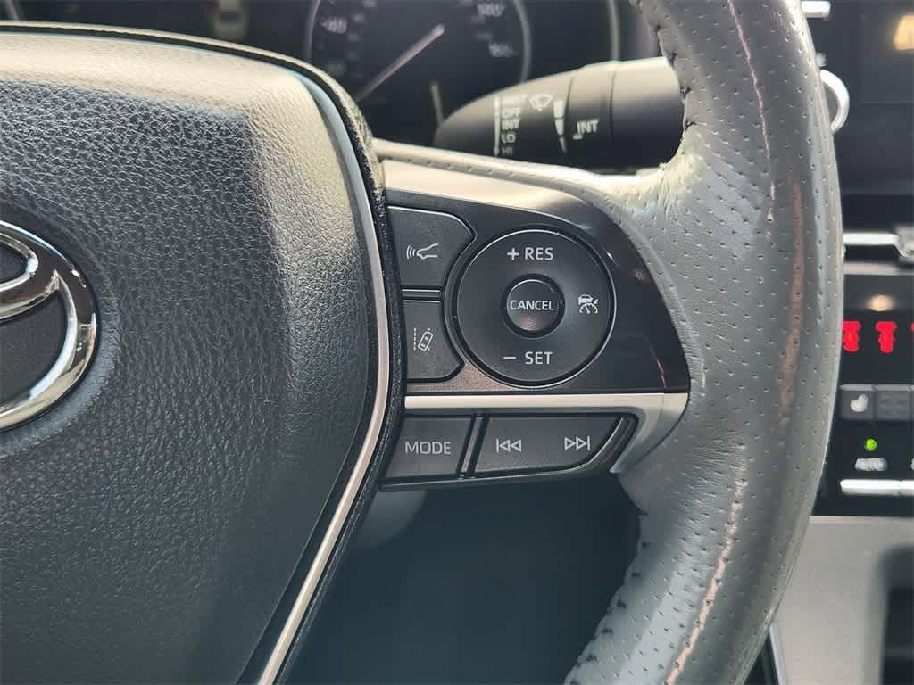 Thumbnail: 2020 Toyota Avalon - 29