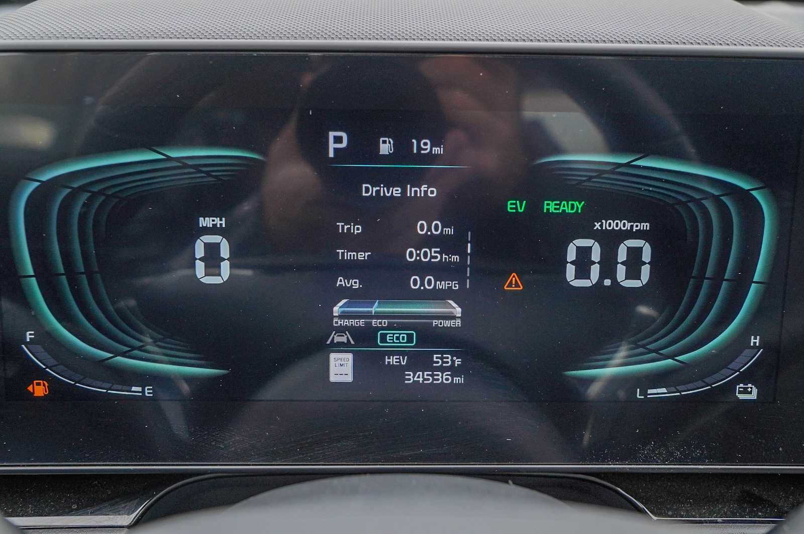 Thumbnail: 2024 Kia Niro - 17