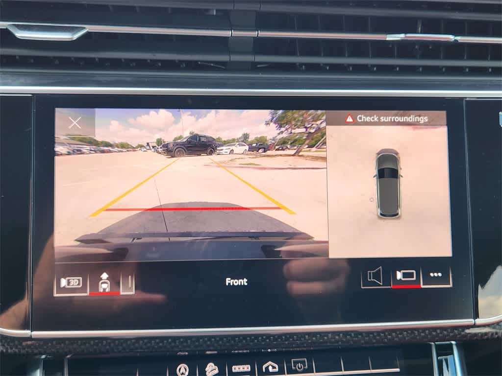 Thumbnail: 2024 Audi SQ7 - 17