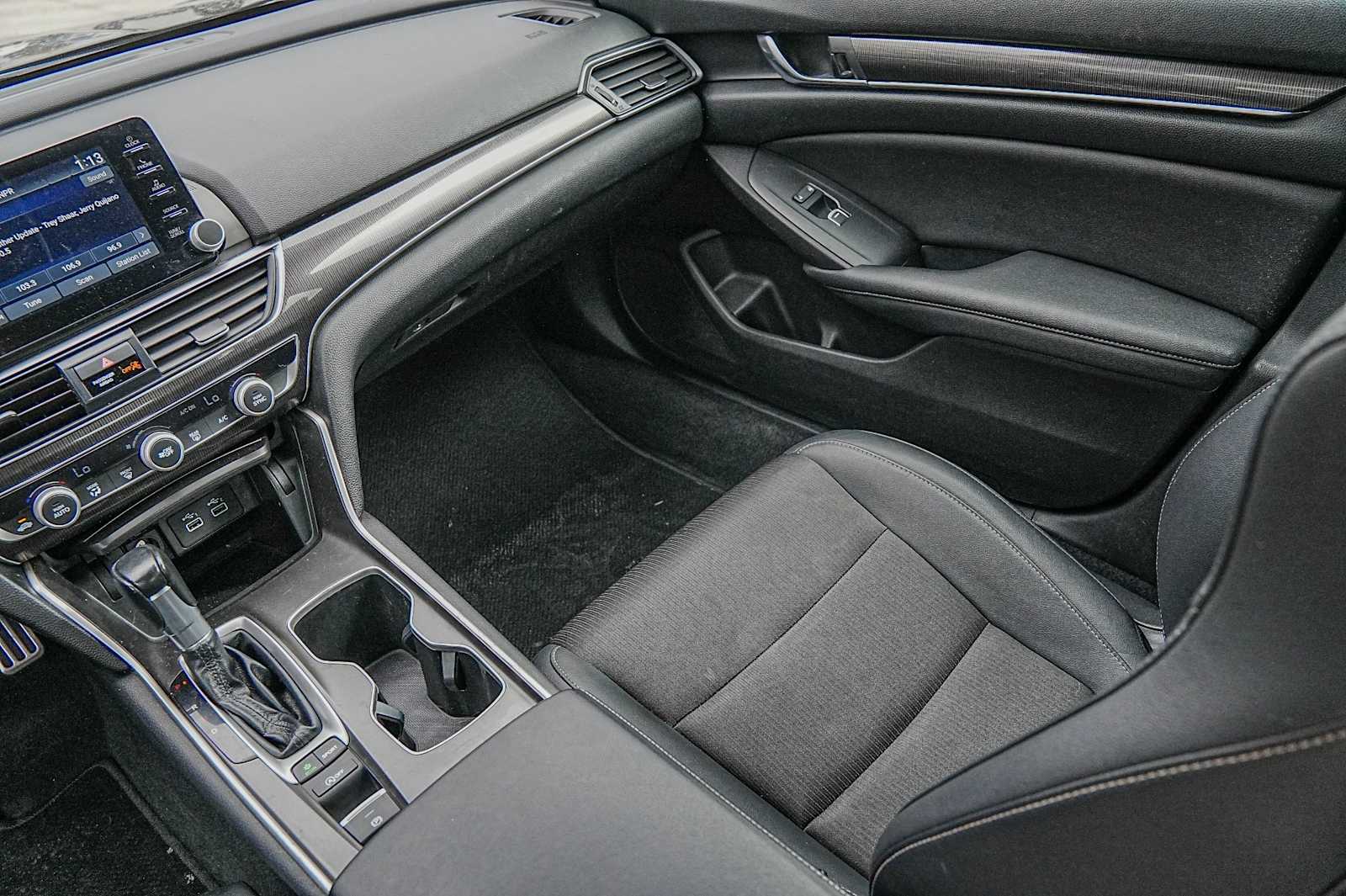 Thumbnail: 2021 Honda Accord - 28