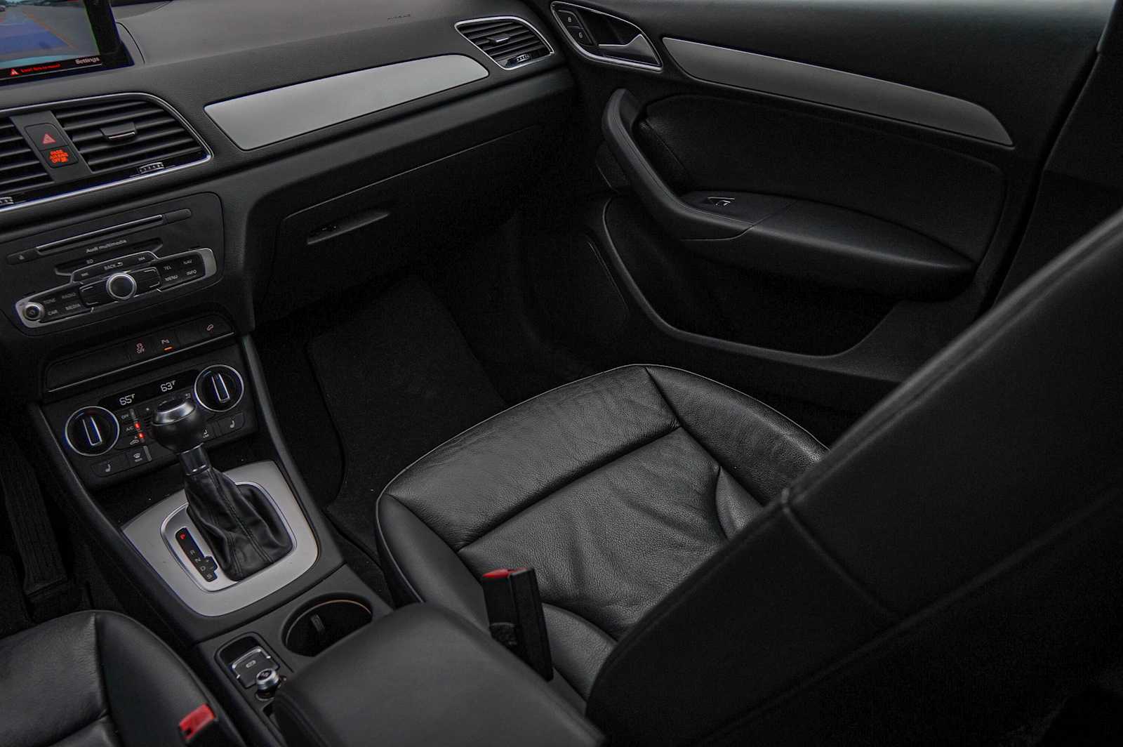 Thumbnail: 2018 Audi Q3 - 27