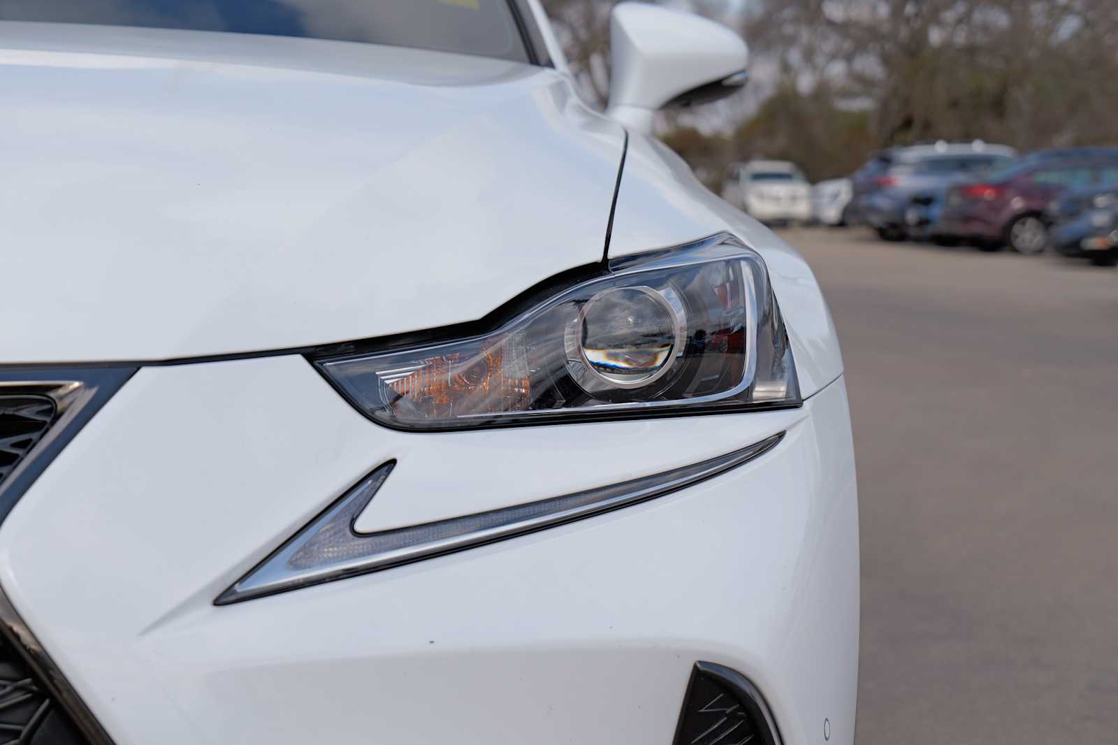 Thumbnail: 2020 Lexus IS - 3