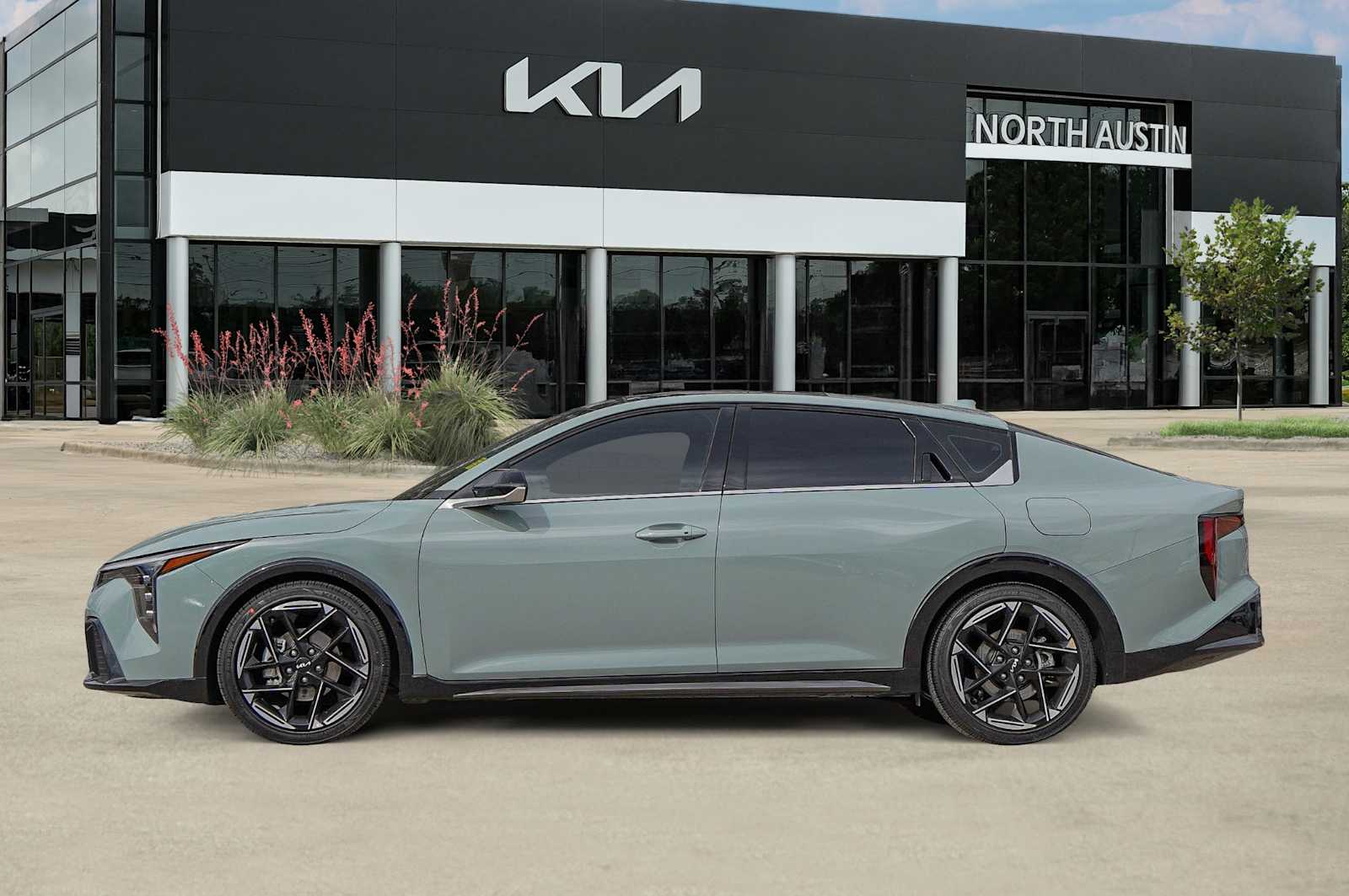 Thumbnail: 2025 Kia K4 - 4