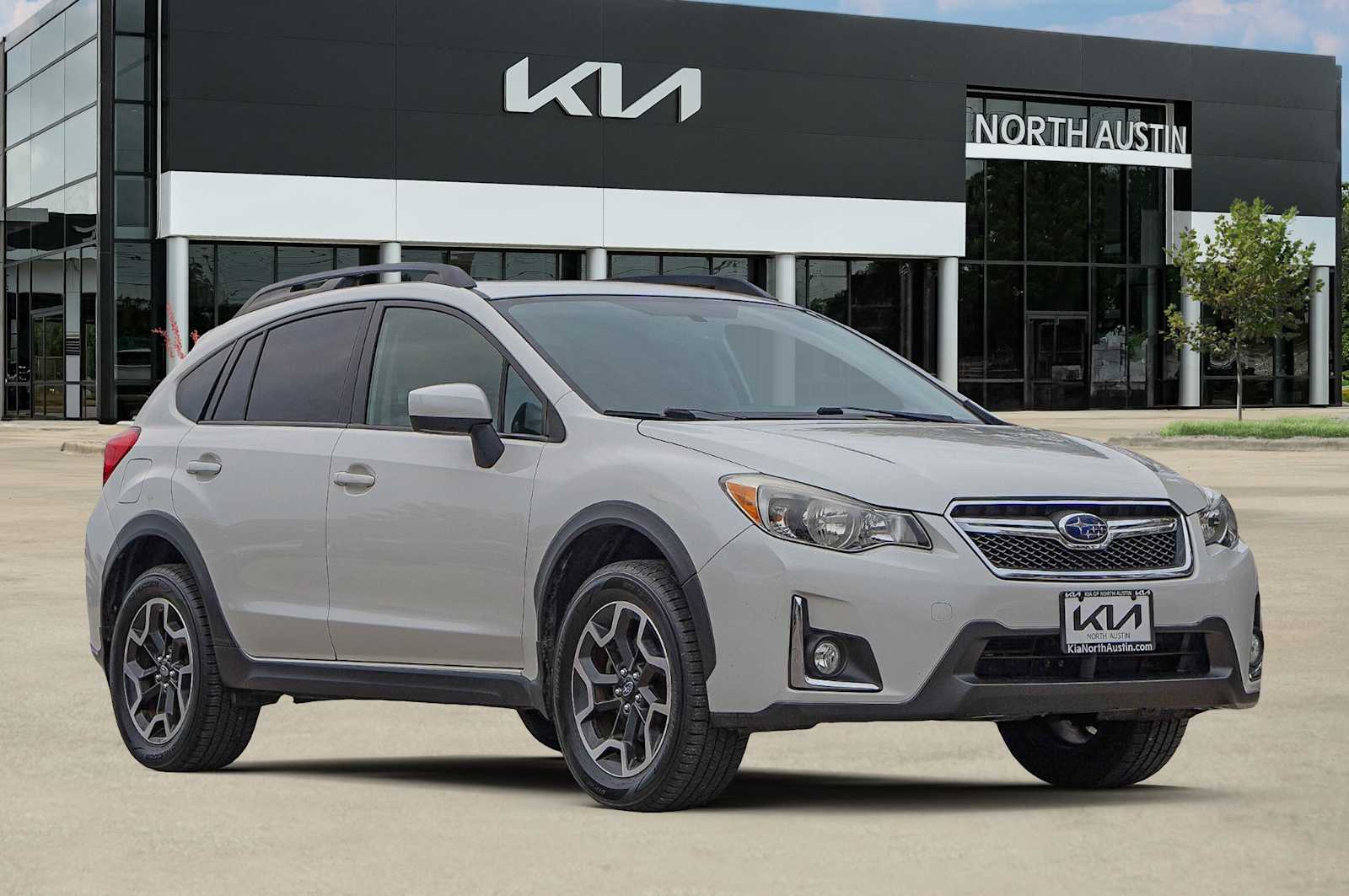Thumbnail: 2016 Subaru Crosstrek - 8