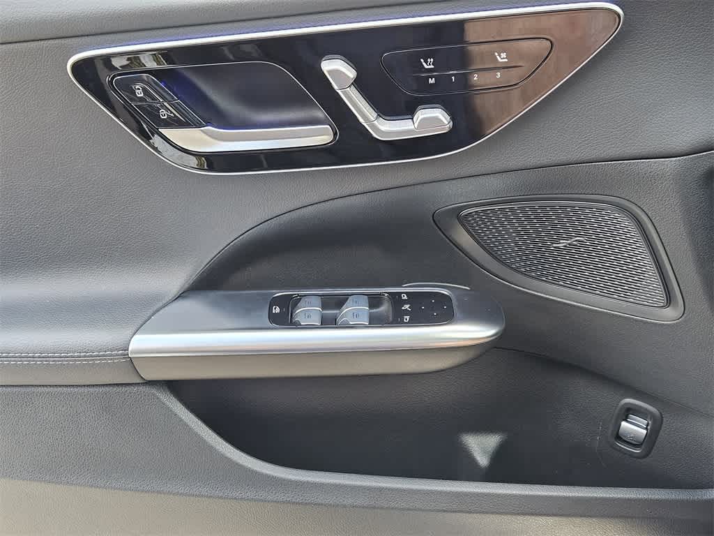 2024 Mercedes-Benz C-Class C 300 22