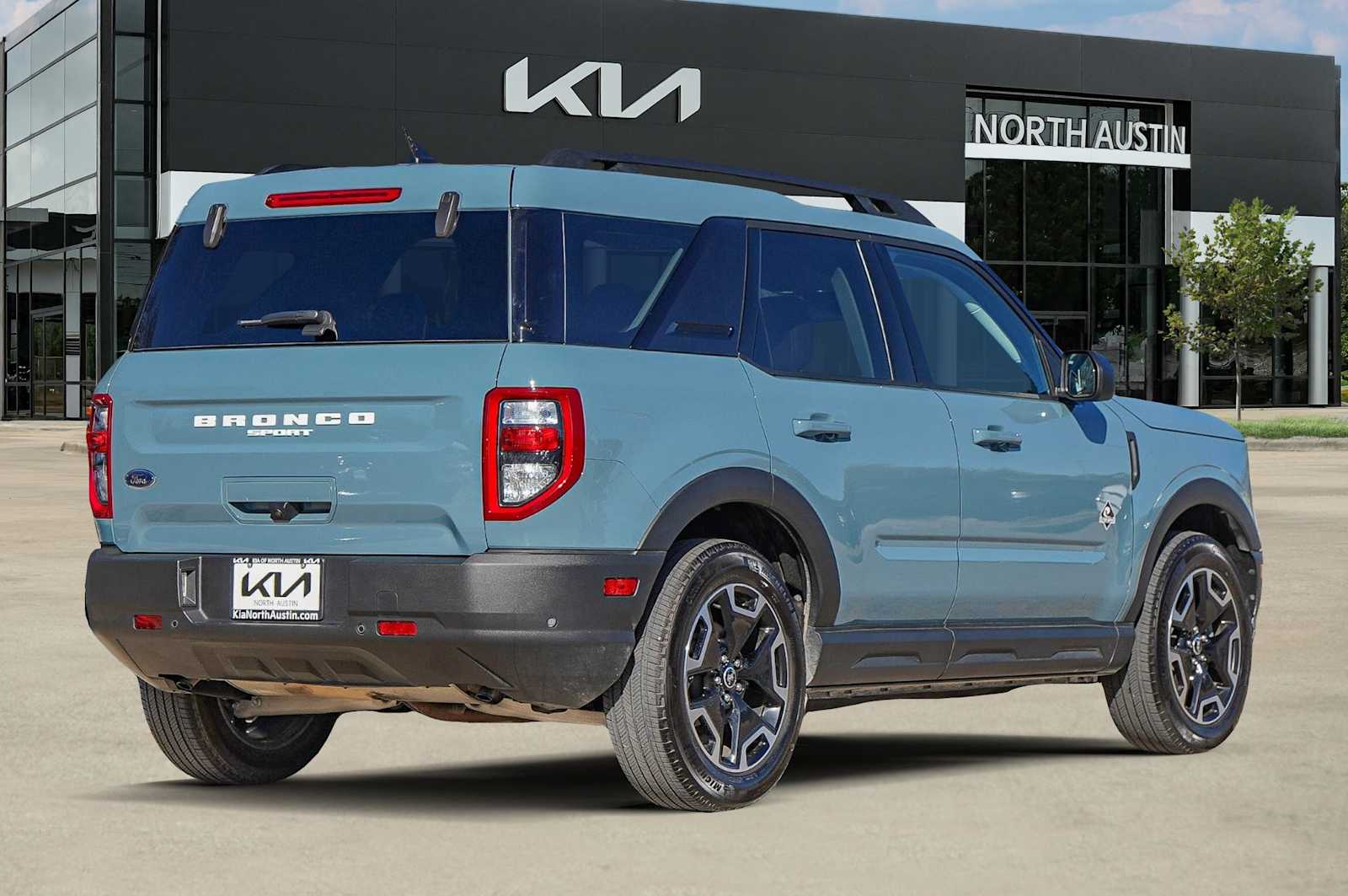 Thumbnail: 2023 Ford Bronco Sport - 6