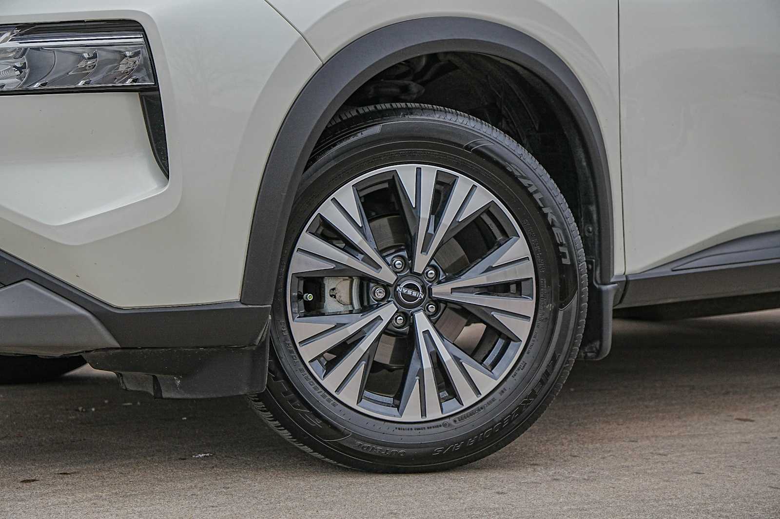 Thumbnail: 2023 Nissan Rogue - 2