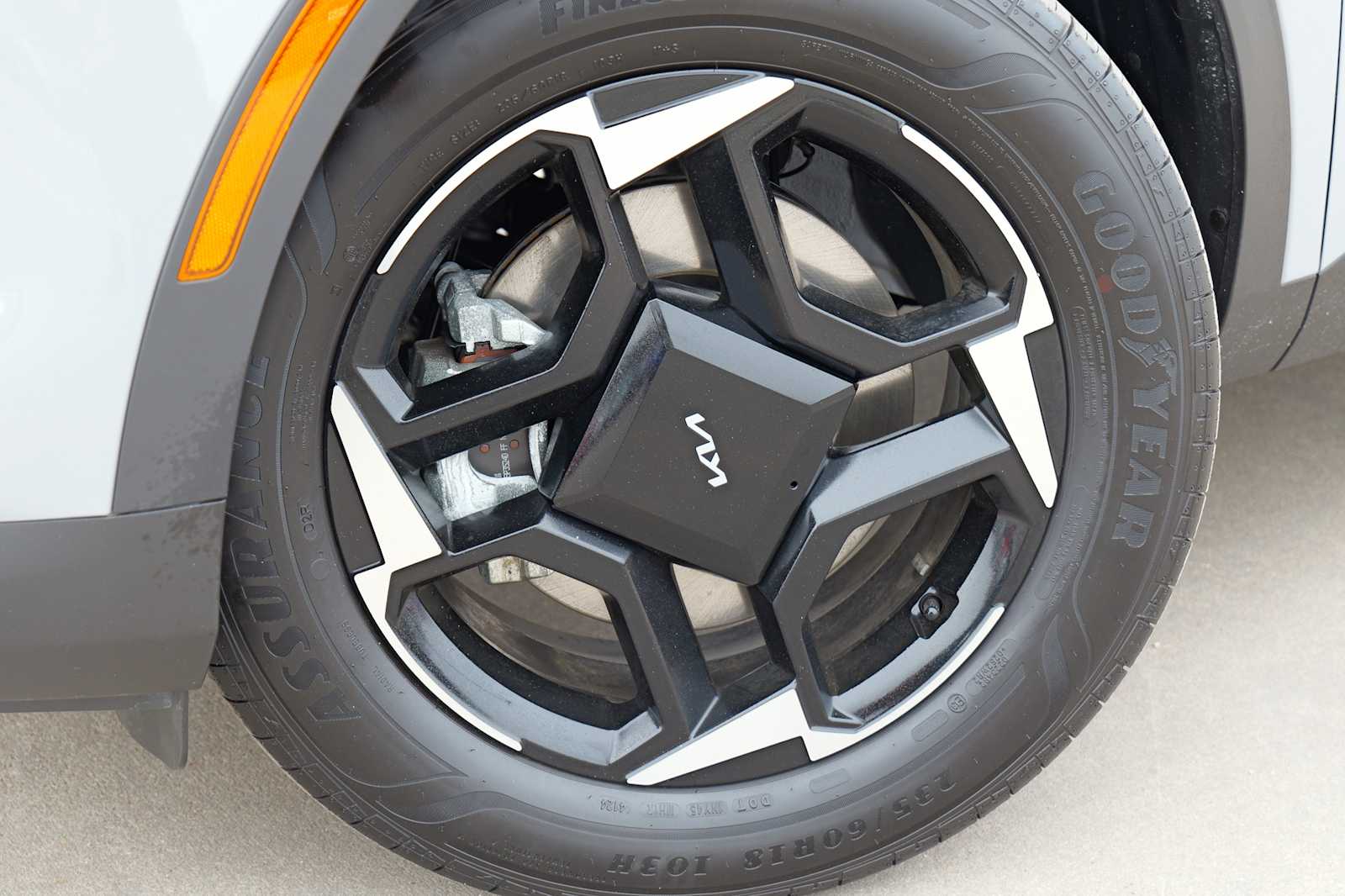 Thumbnail: 2026 Kia Sportage - 2